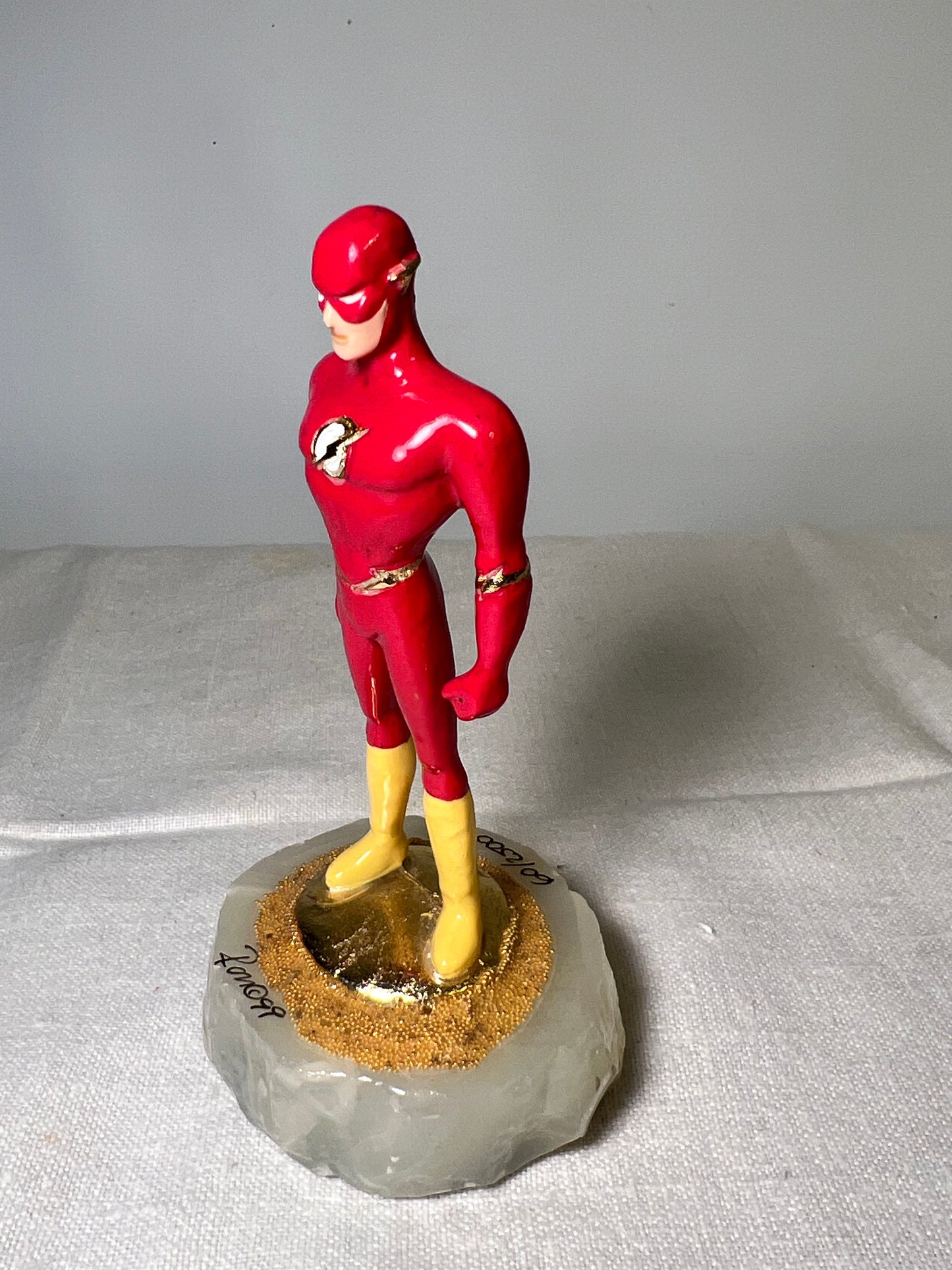 Ron Lee- Flash - 5” statue- signed and numbered 60/2500-1999- Warner Brothers- stone base