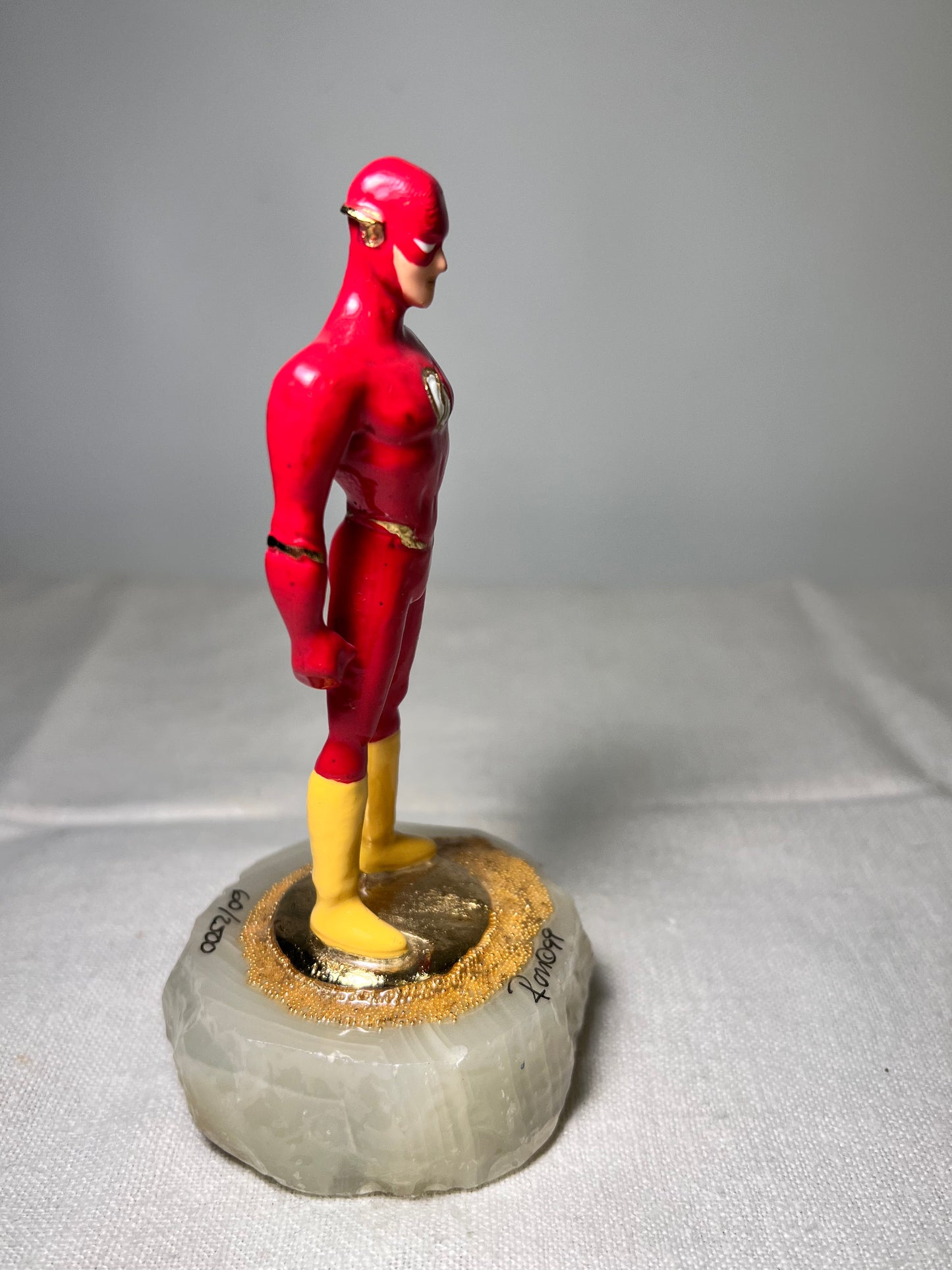 Ron Lee- Flash - 5” statue- signed and numbered 60/2500-1999- Warner Brothers- stone base