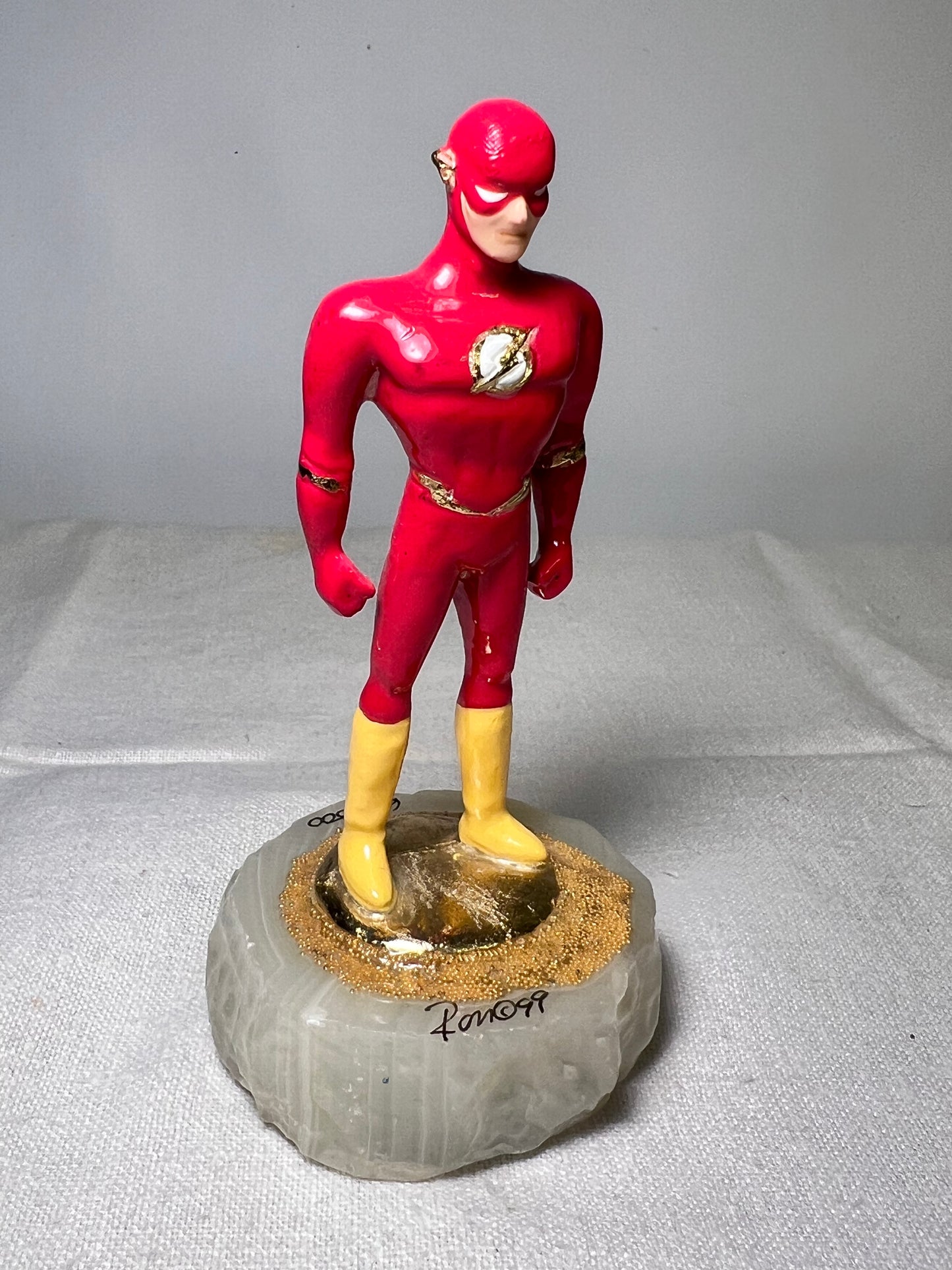 Ron Lee- Flash - 5” statue- signed and numbered 60/2500-1999- Warner Brothers- stone base