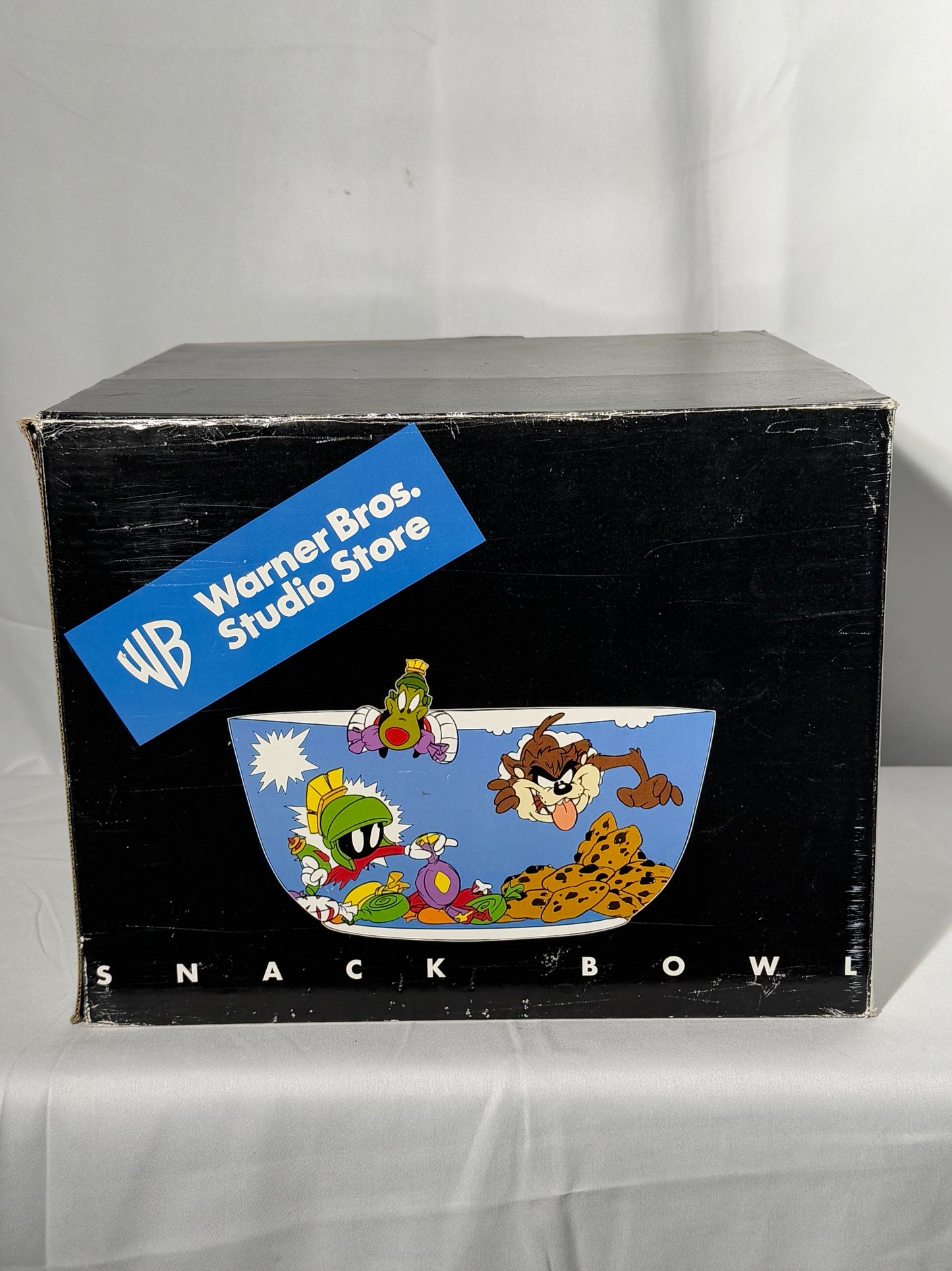 Looney Tunes snack bowl - Warner Brothers- 1999