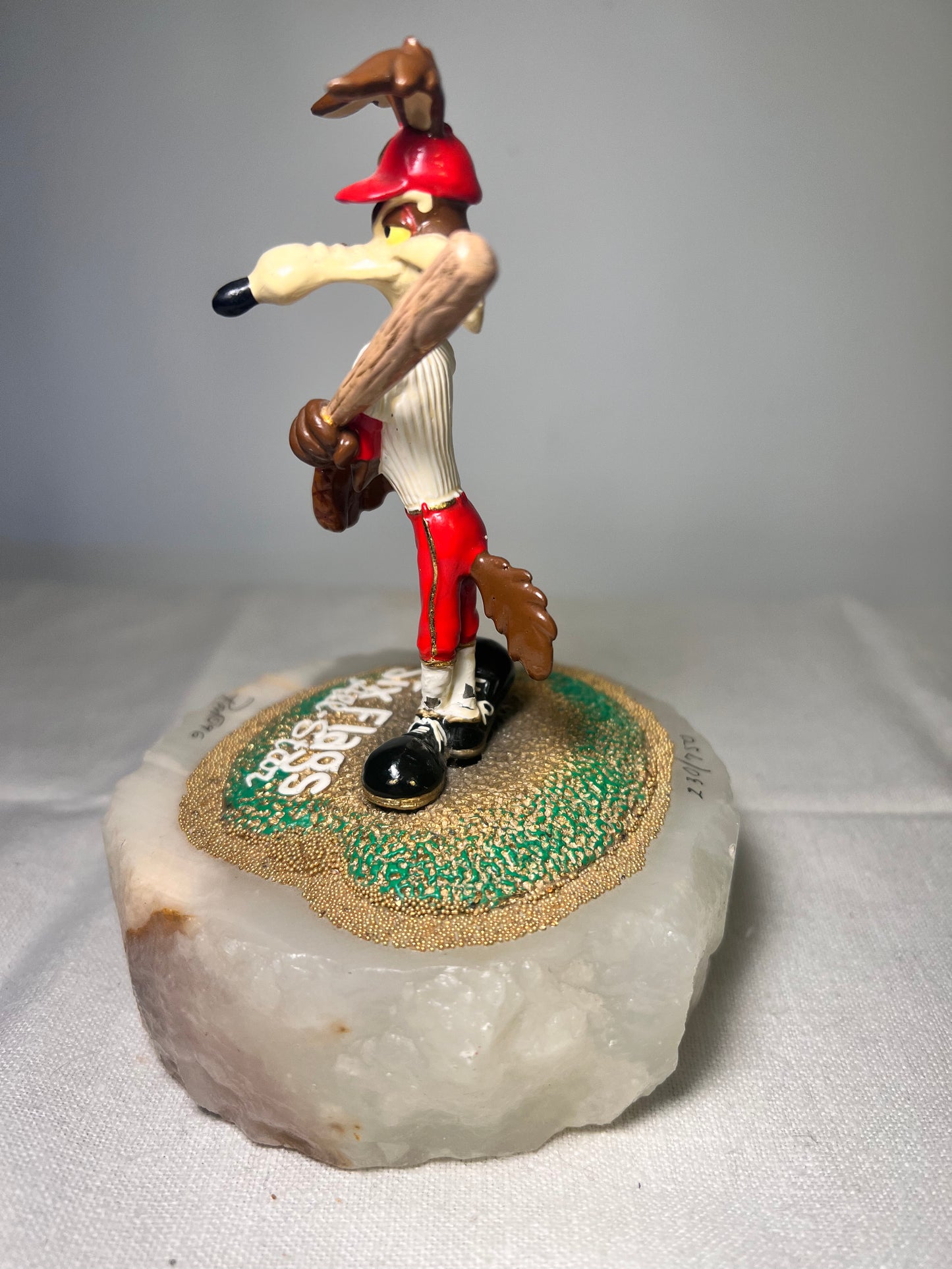 Ron Lee - Wile E Coyote- Six Flags-6” statue- Baseball - signed and numbered 230\750- Looney Tunes-Warner Brothers- stone base