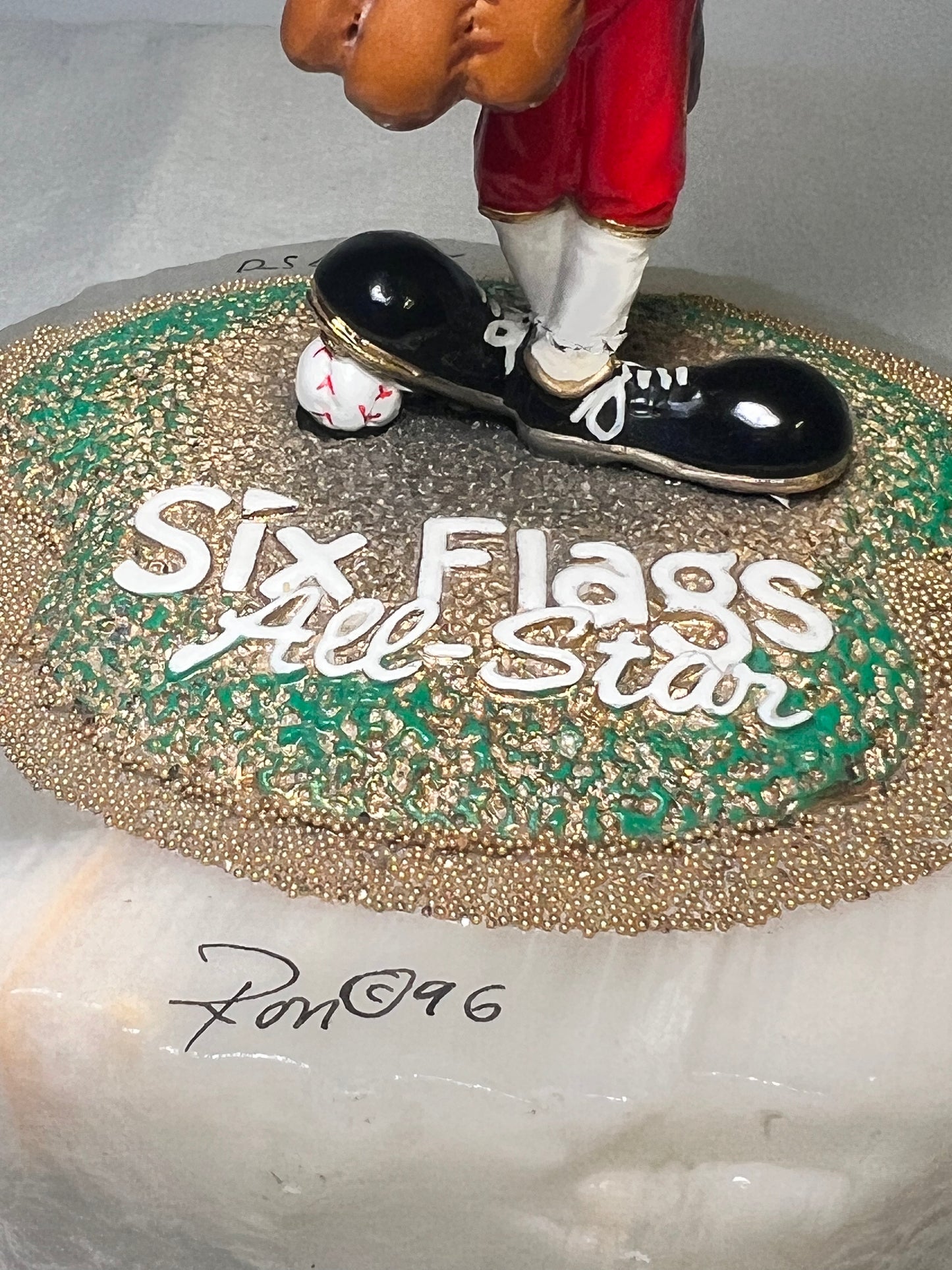 Ron Lee - Wile E Coyote- Six Flags-6” statue- Baseball - signed and numbered 230\750- Looney Tunes-Warner Brothers- stone base