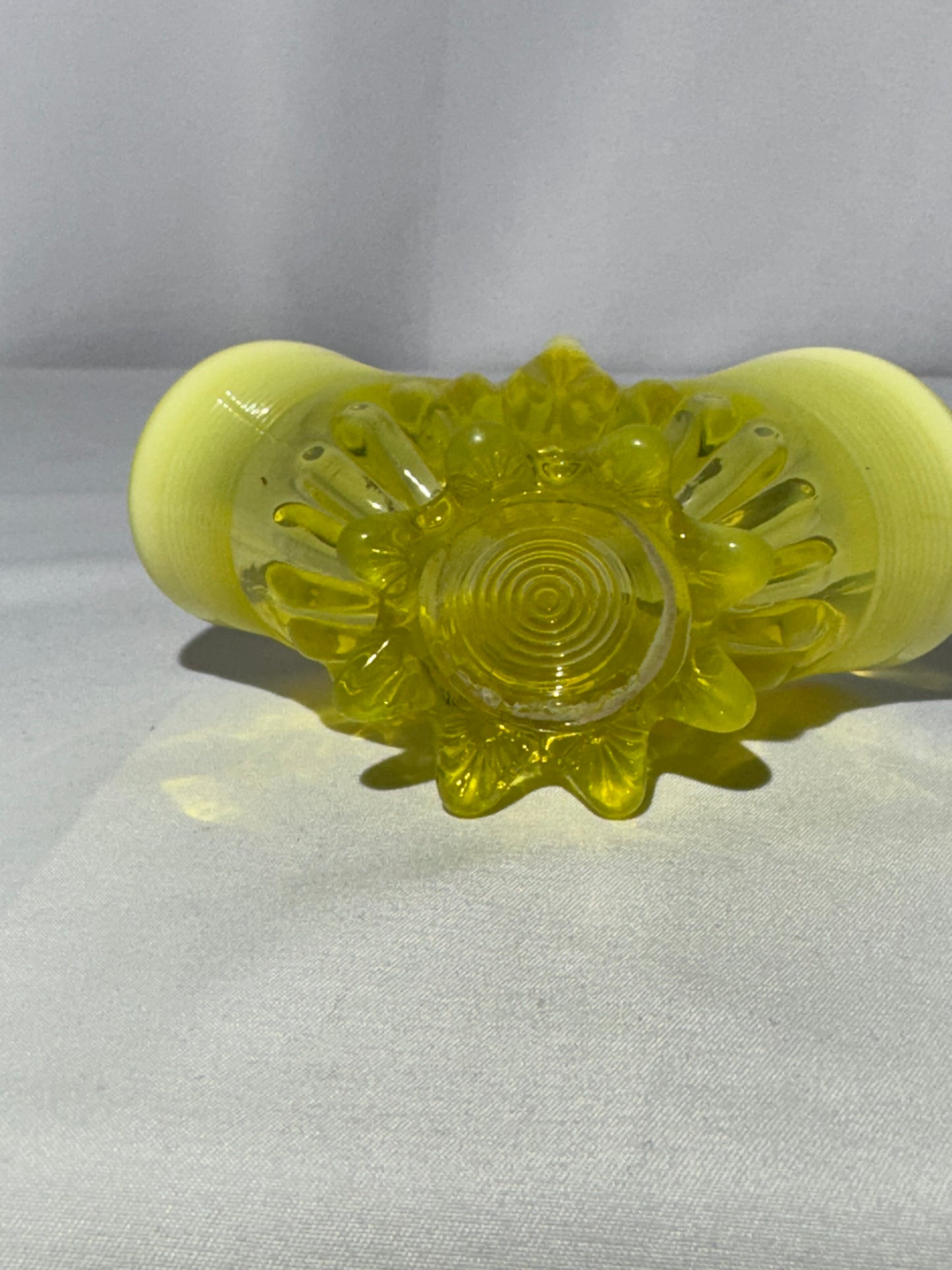 Uranium George Davidson Pearline Opalescent “Lady Caroline” Basket 1890s – Pinched Design