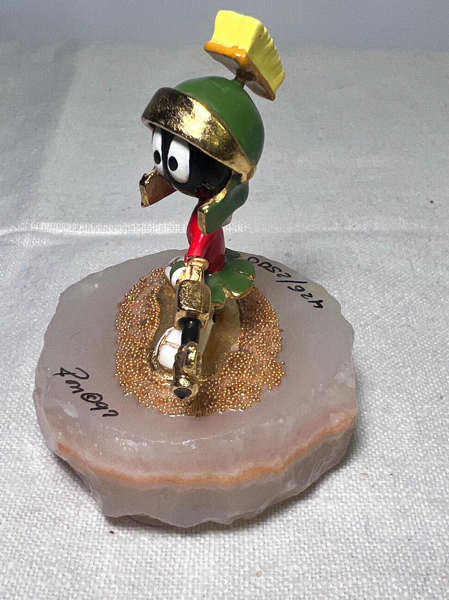 Ron Lee- 3” Marvin the Martian statue-signed in numbered 426/2500-1997-Looney Tunes-Warner Brothers-Stone base￼