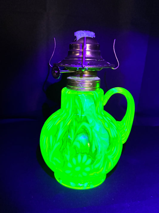Uranium Oil Lamp – Daisy & Fern Pattern – Opalescent – Early American LG Wright