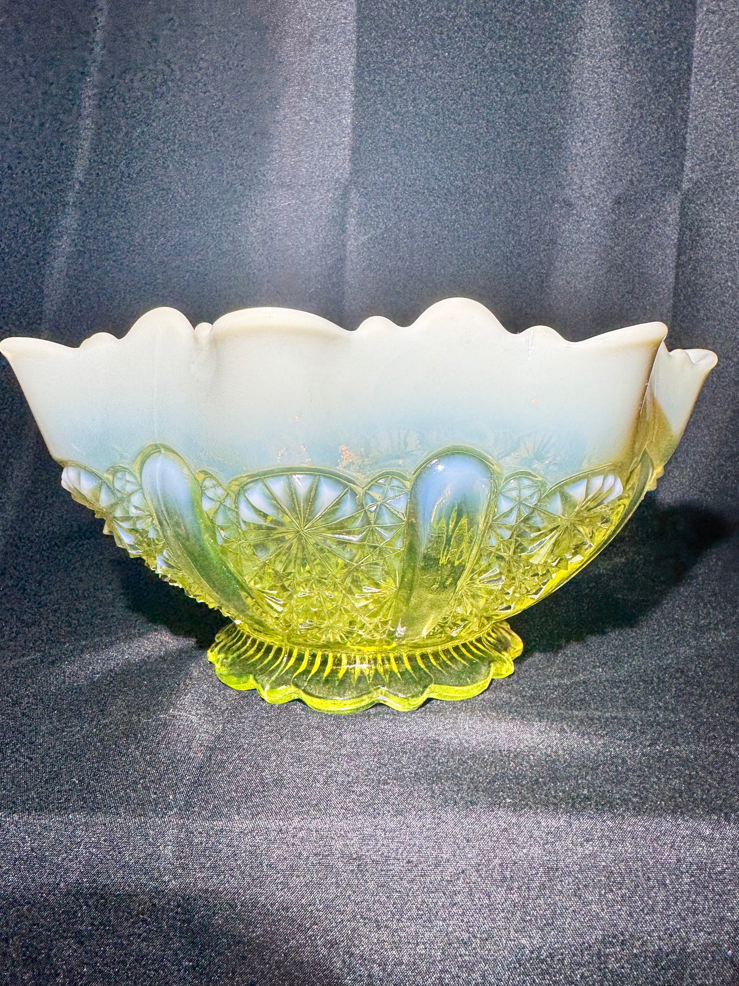 Antique Davidson Lady Chippendale Uranium Glass Bowl – Etched Number 176566 – Opalescent EAPG