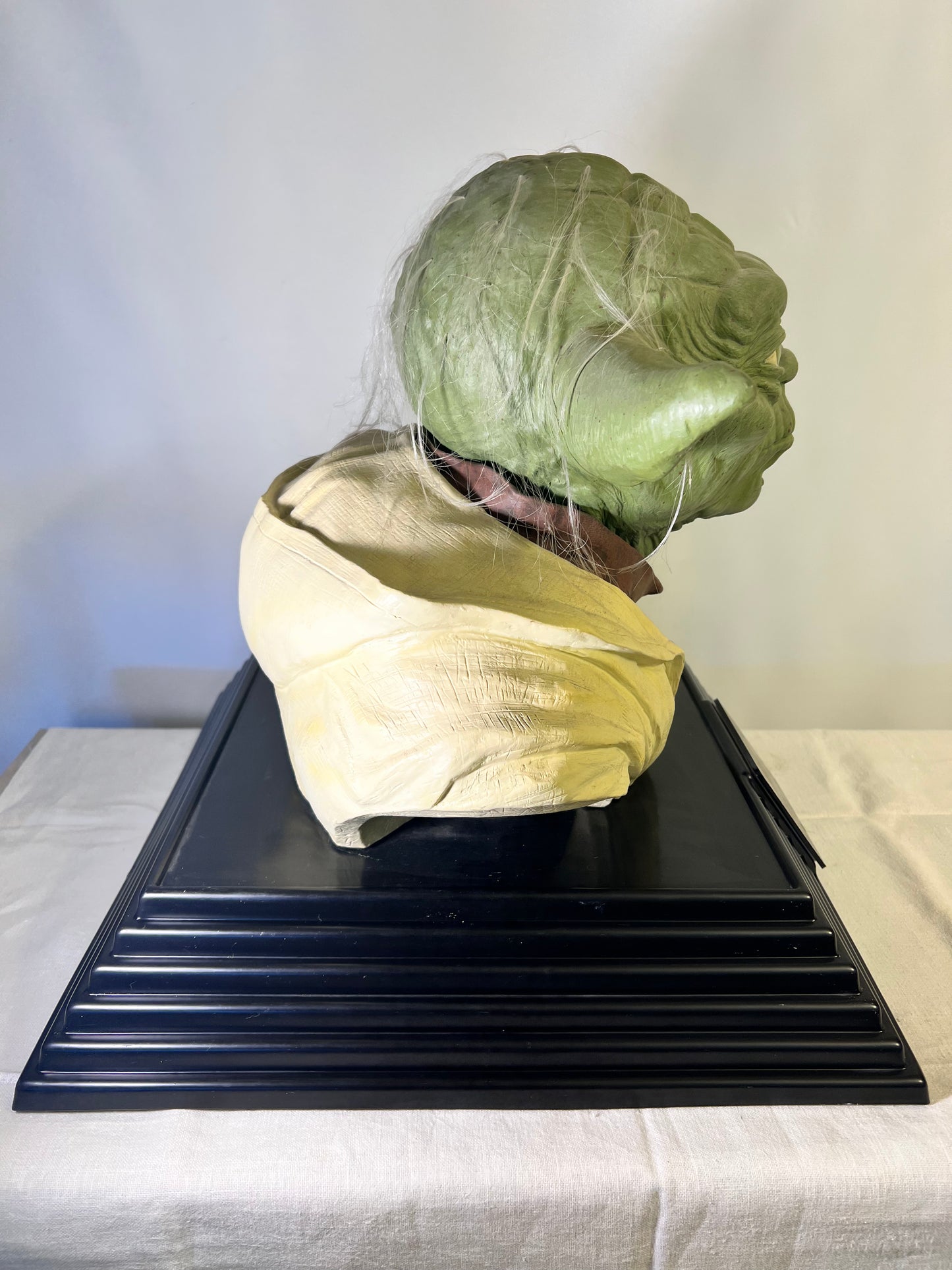 Yoda- Limited Edition #933/5000 -16” Bust- Star Wars- Attack of the Clones