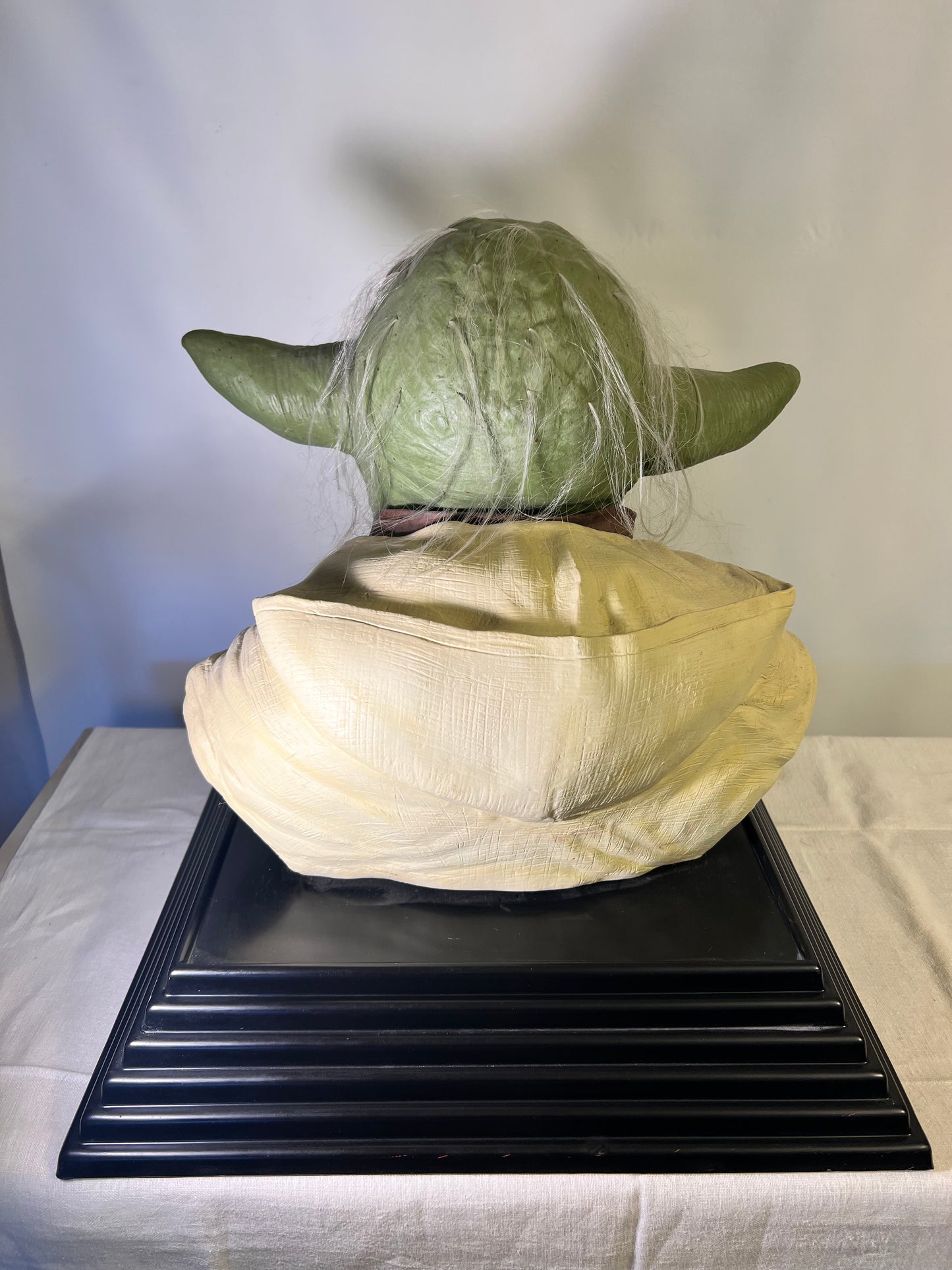 Yoda- Limited Edition #933/5000 -16” Bust- Star Wars- Attack of the Clones