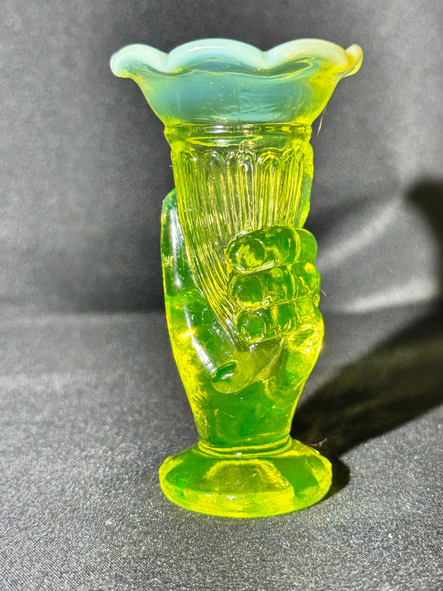 Uranium- topaz Opalescent- Cornucopia in Hand - Bud Vase