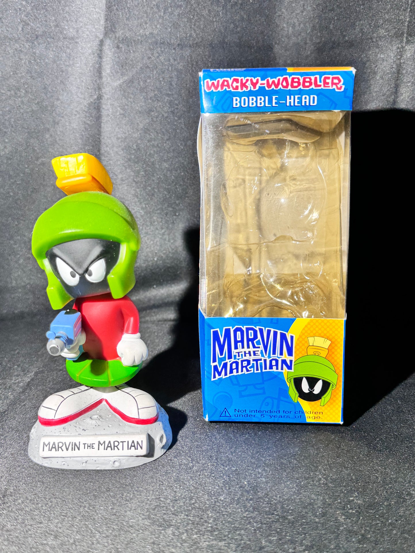 Marvin the Martian- Funko - Wacky-Wobbler-2007 - Looney Tunes- Warner Brothers
