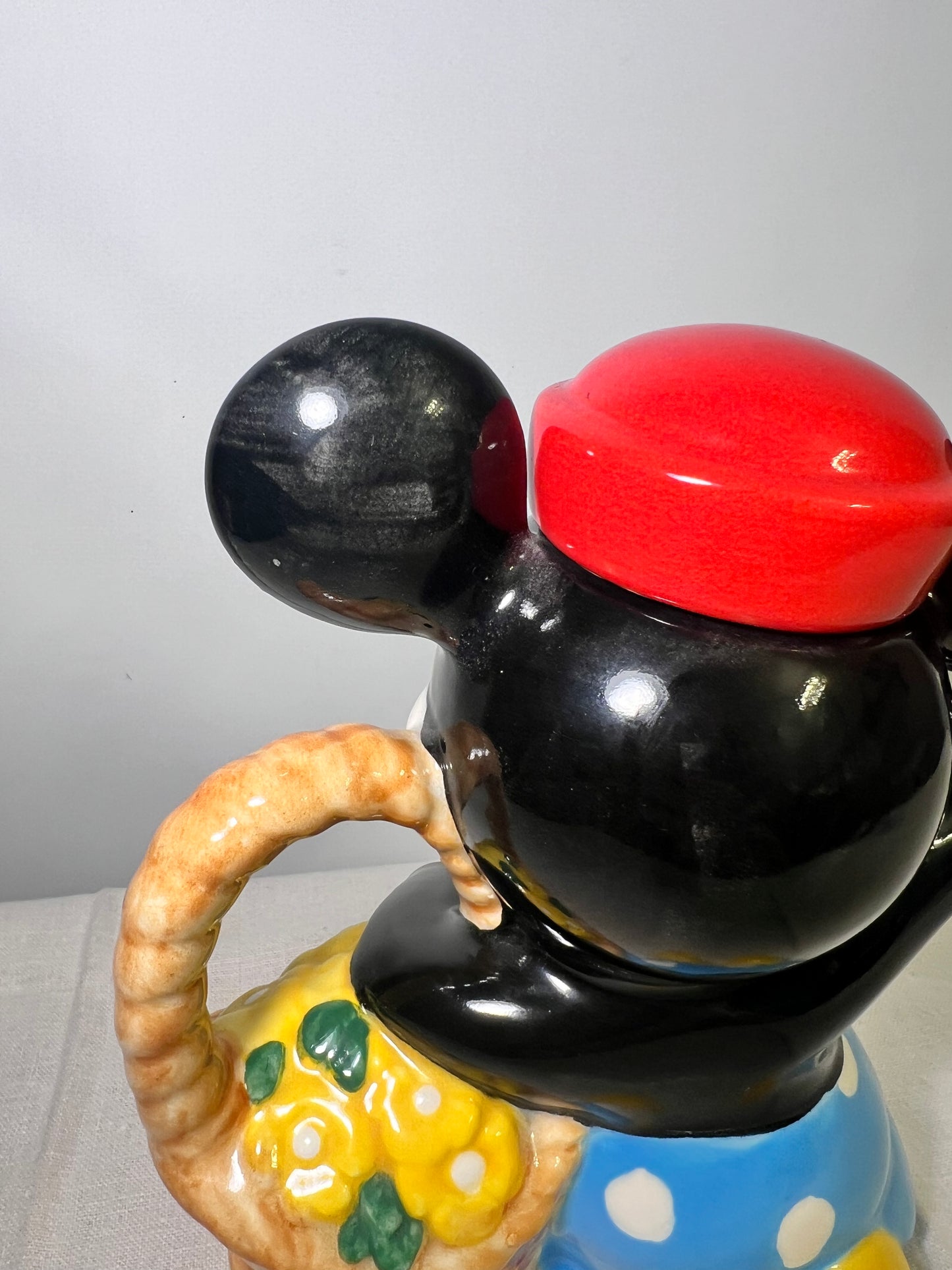 Minnie Mouse- 8 1/2” Teapot- Treasure Craft- Disney- Handpainted