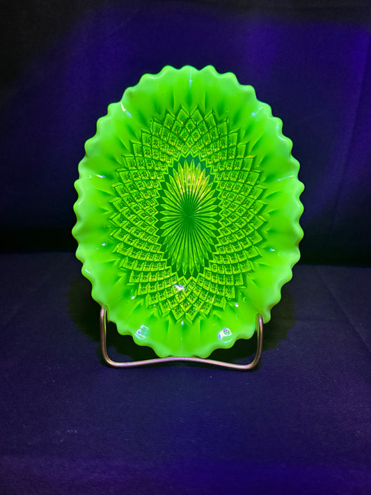 Uranium Davidson Primrose Pearline Somerset Ruffled Oval Bowl – Uranium Glass – c.1890s – 7” x 5 ½”
