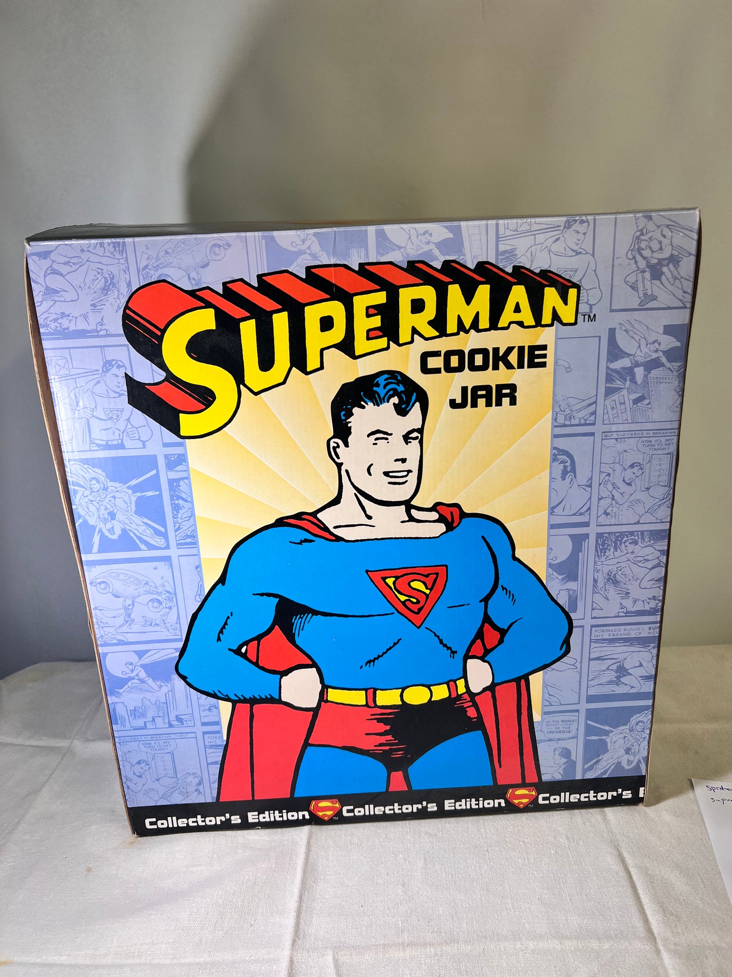 Super Man- 12” Cookie Jar- Clay Art #2601- DC Comic-1998