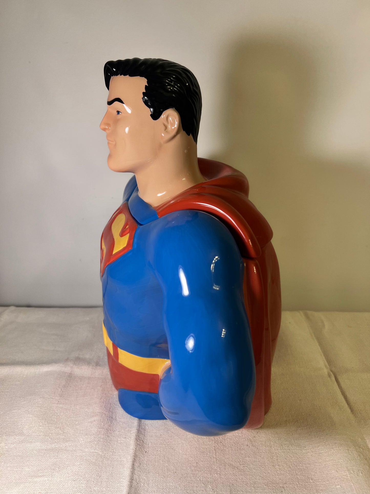 Super Man- 12” Cookie Jar- Clay Art #2601- DC Comic-1998