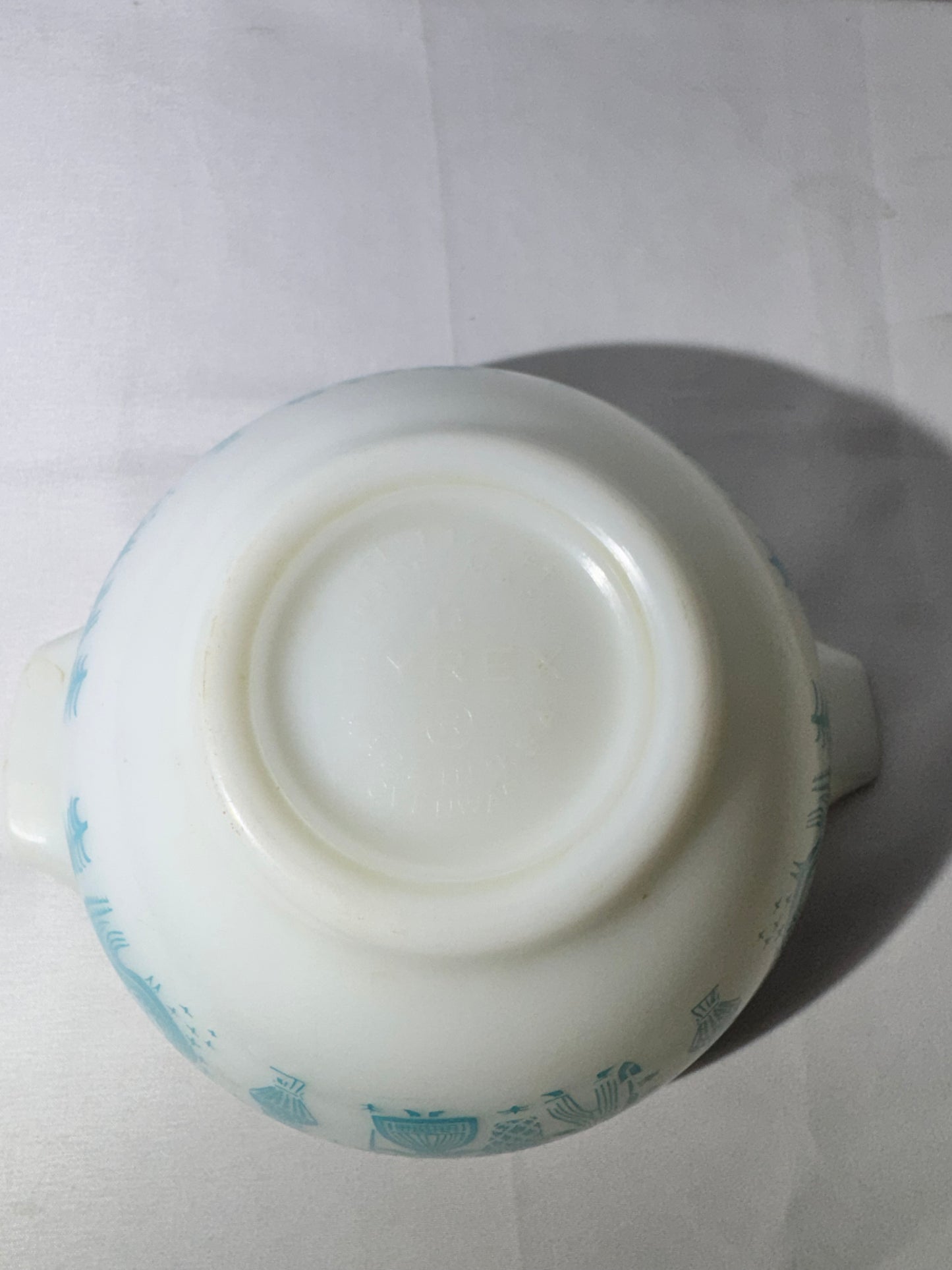 Vintage Pyrex Amish Butterprint Cinderella Mixing Bowl Set (4 Bowls) – Teal Blue & White Alternating Colors