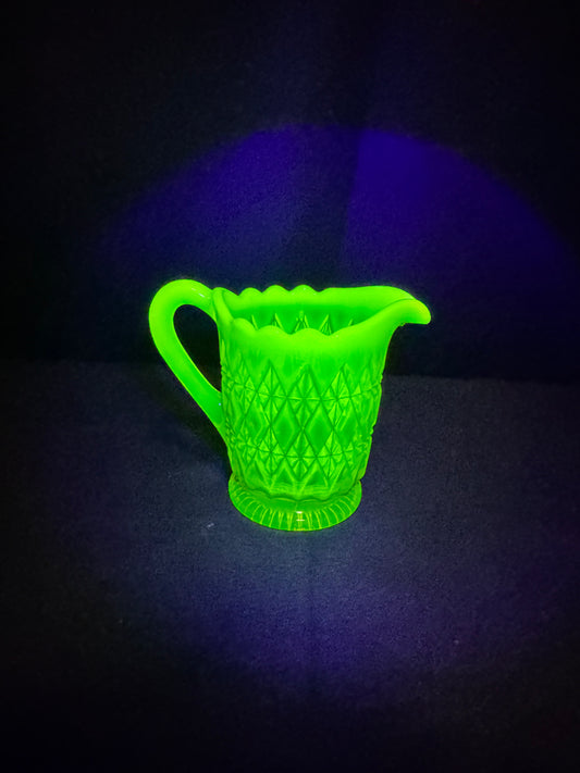 Uranium Glass - Davidson “Prince William” Primrose Pearline Creamer RD217752 – 3½”