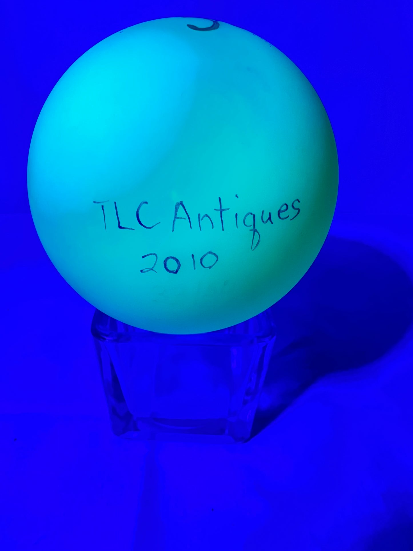 Uranium-Burmese Satin - Fenton-Custard ornament-handed painted-signed-2010 TLC antiques #33/50 signed by J. Powell