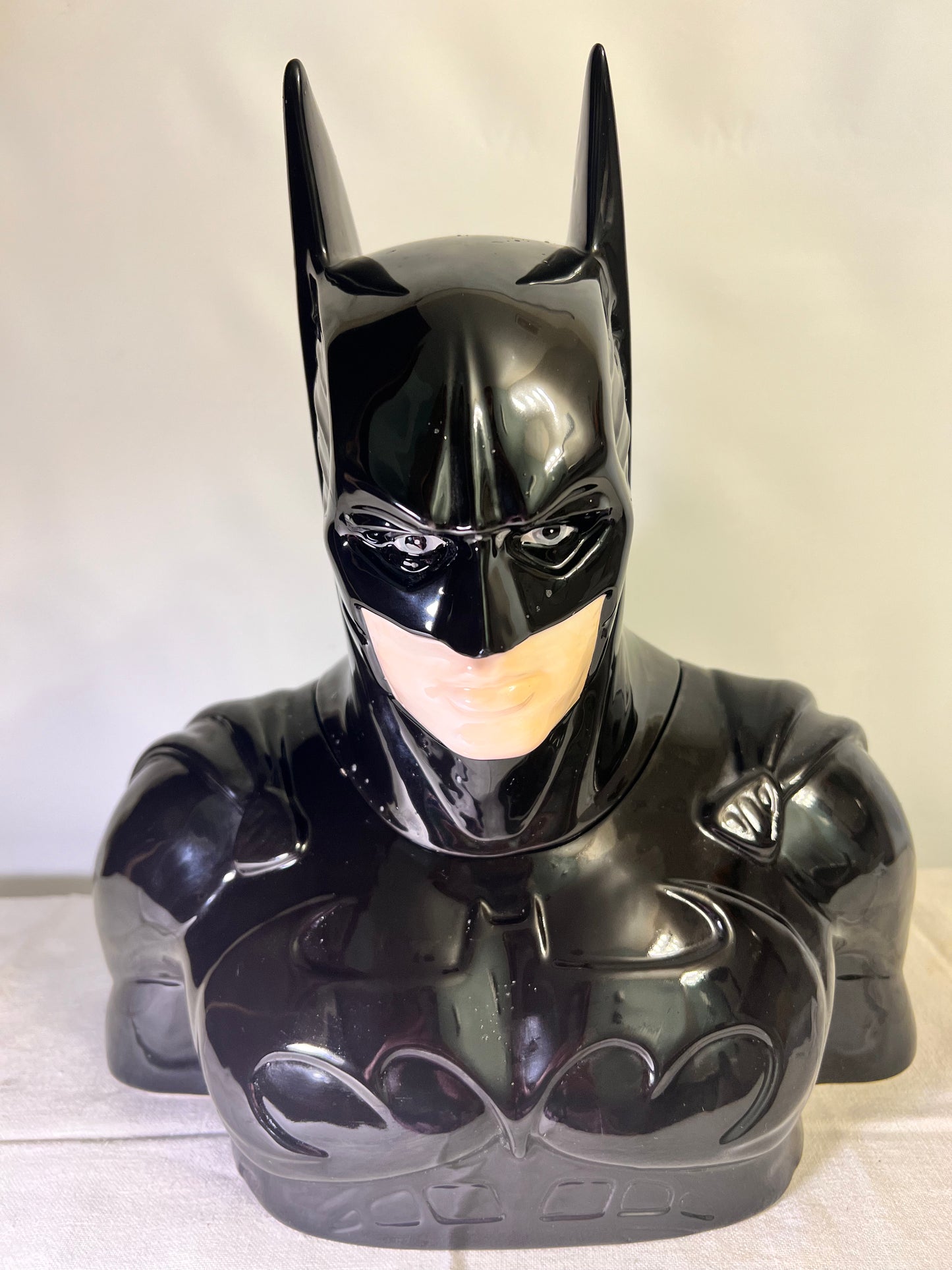 Batman- 13” Cookie Jar- 1995 - DC Comics