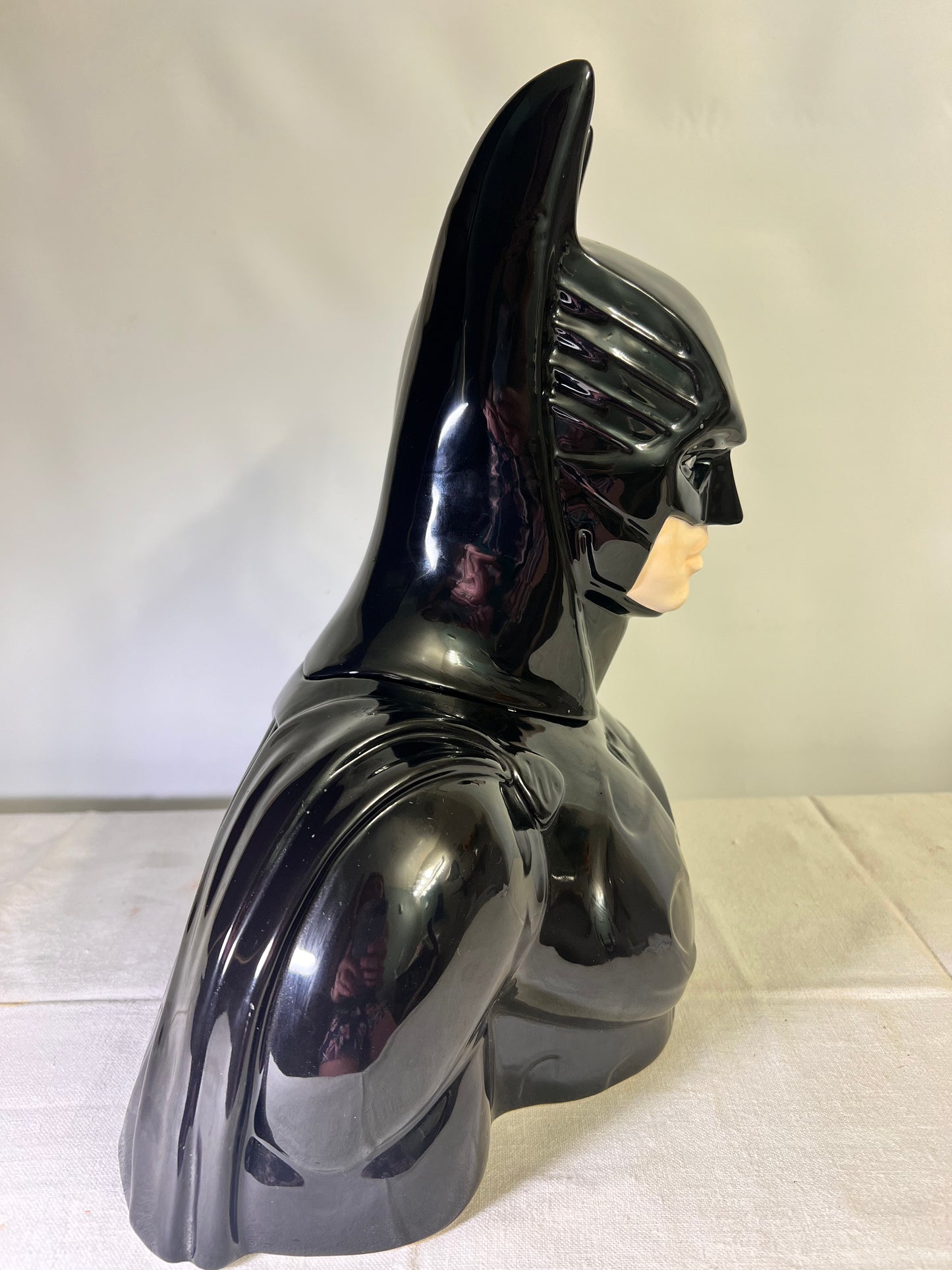 Batman- 13” Cookie Jar- 1995 - DC Comics