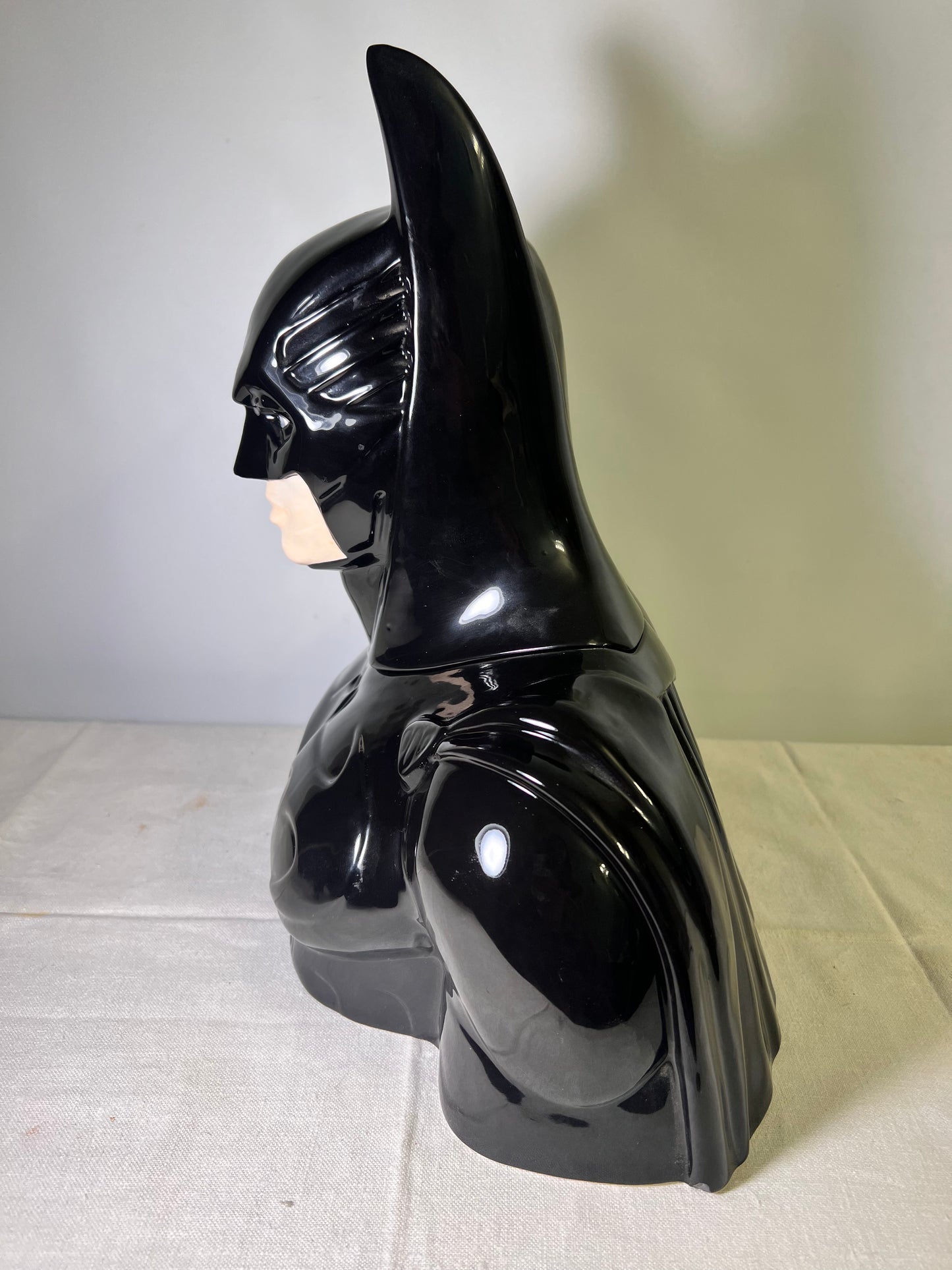 Batman- 13” Cookie Jar- 1995 - DC Comics