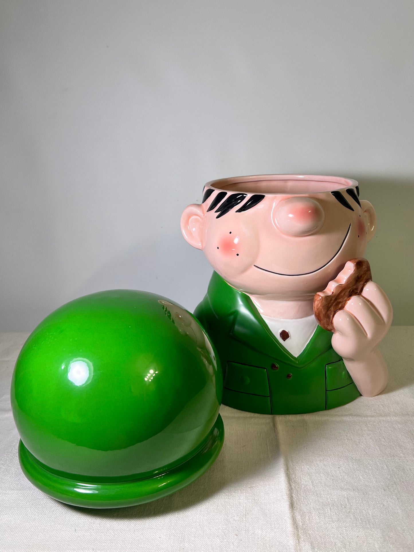 Beetle Bailey- 12” Cookie Jar- 2000-King Features Syndicate #686506-Enesco