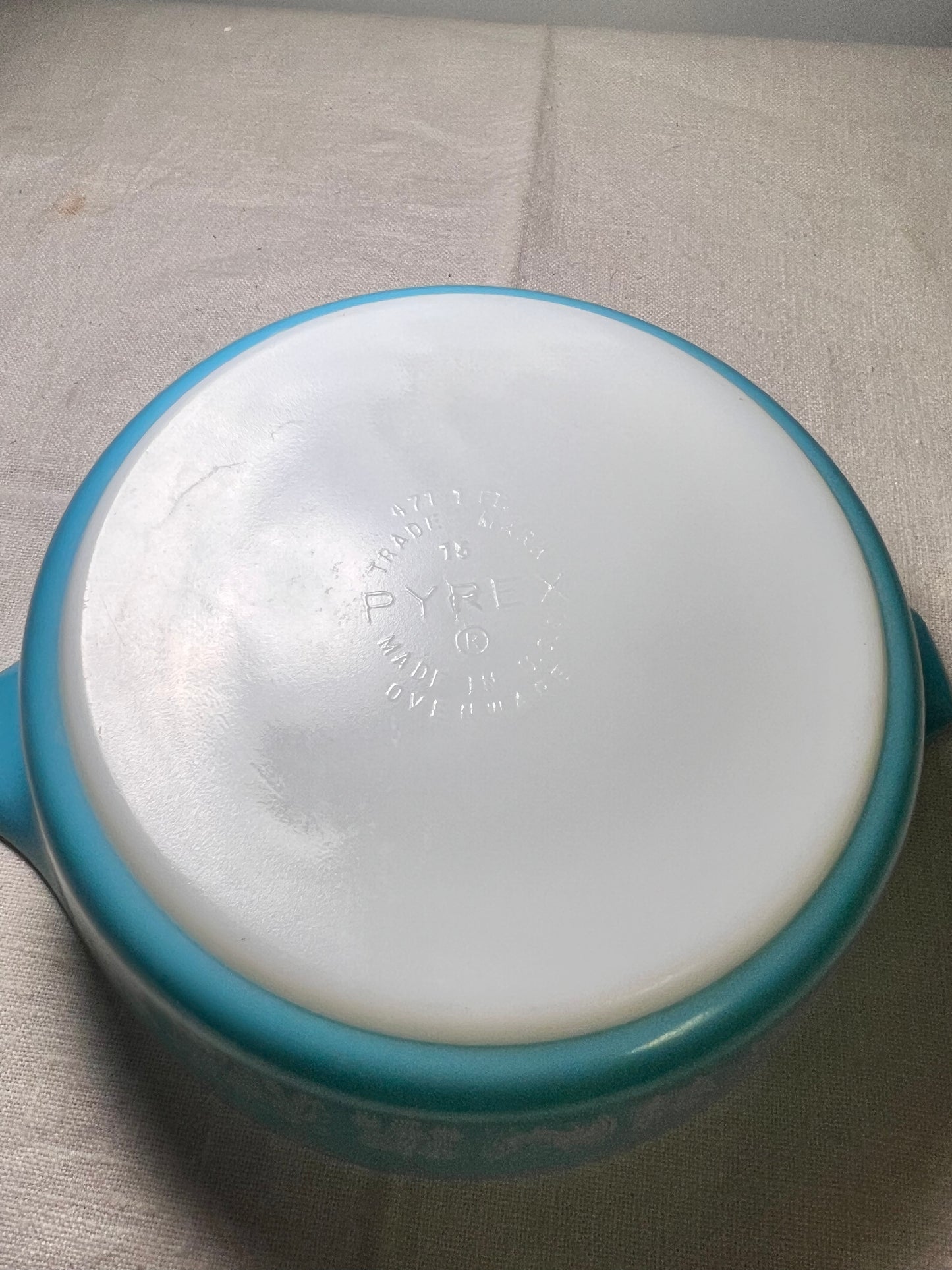 Pyrex- Amish Butter Print- 1pt. 471 -Lid 470-C