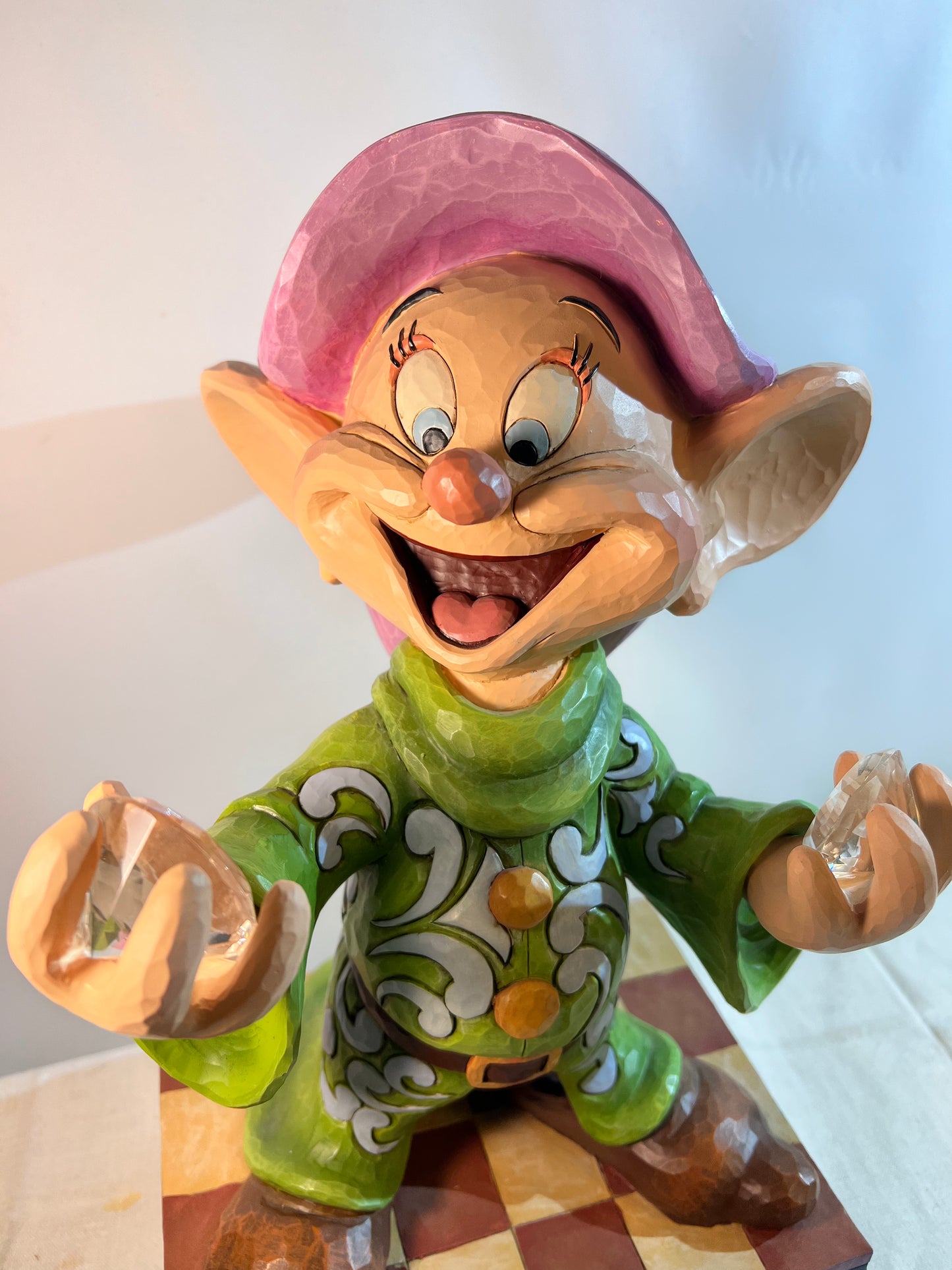 Dopey- 15” statue - “A Million Diamond Shine” - Walt Disney- showcase collection- #4026090