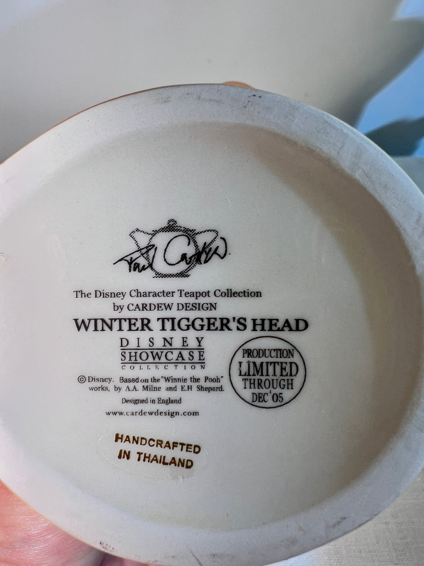 Tiger 5 1/2” teapot- winter Tiger Head -Disney Showcase collection- limited edition- designed by Cardew Design