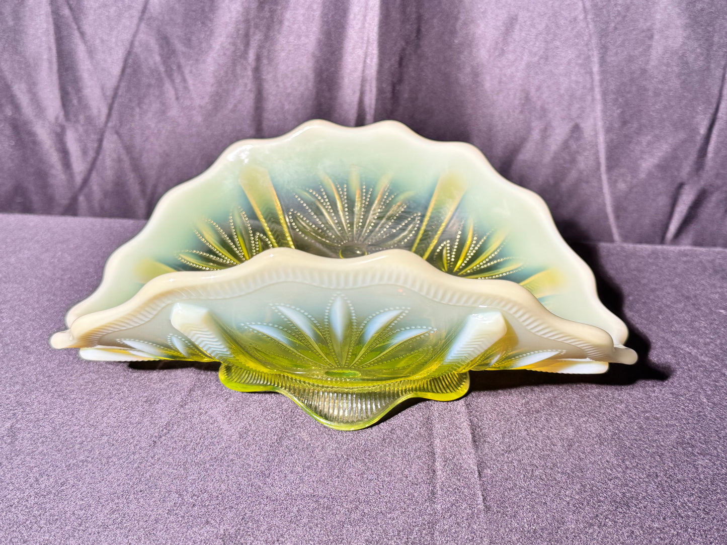 Uranium- Fenton - Cactus- Banana Bowl- Topaz Opalescent