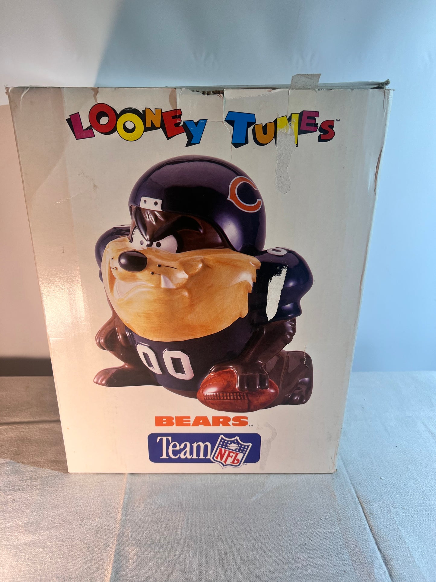 Taz- 10” Cookie Jar - NFL Team- Chicago Bears - Looney Tunes- Warner Brothers- Item #6857- 1994-Original box