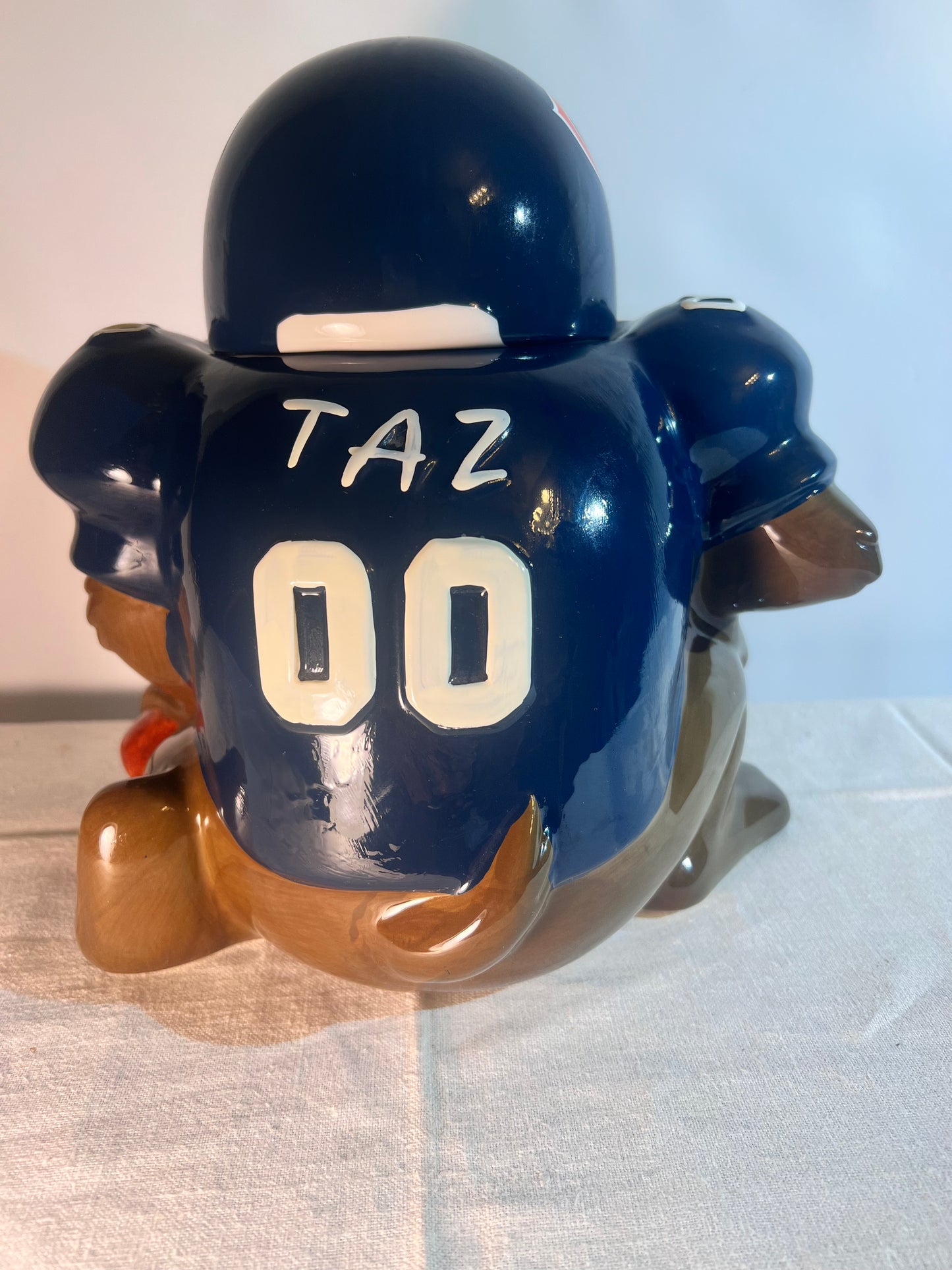 Taz- 10” Cookie Jar - NFL Team- Chicago Bears - Looney Tunes- Warner Brothers- Item #6857- 1994-Original box