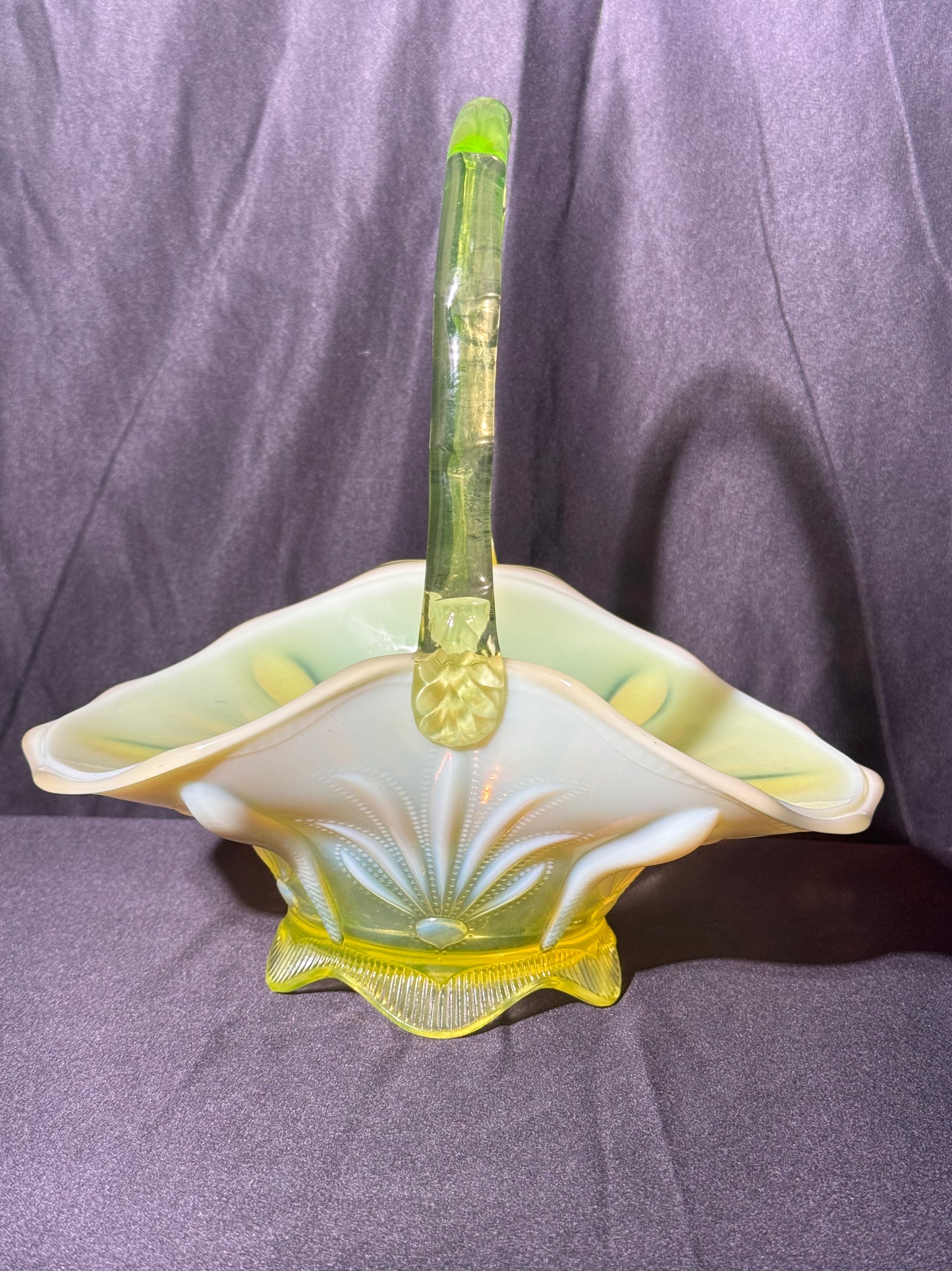 Uranium- Fenton- Cactus- 11” Basket - Topaz Opalescent -