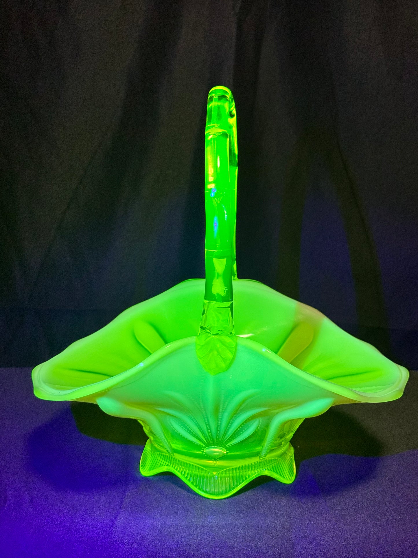 Uranium- Fenton- Cactus- 11” Basket - Topaz Opalescent -