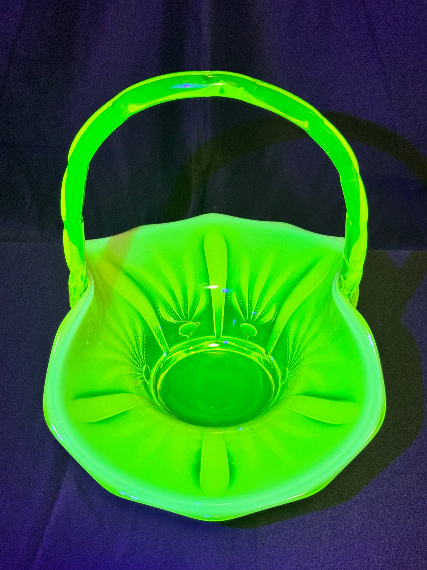 Uranium- Fenton- Cactus- 11” Basket - Topaz Opalescent -