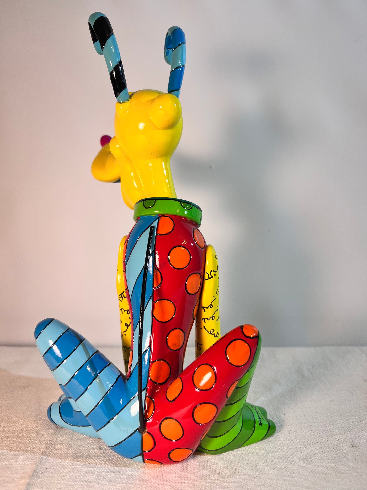 Pluto - 8 1/2” figurine - Britto- item #403756 - Disney- 2014-Enesco - original box