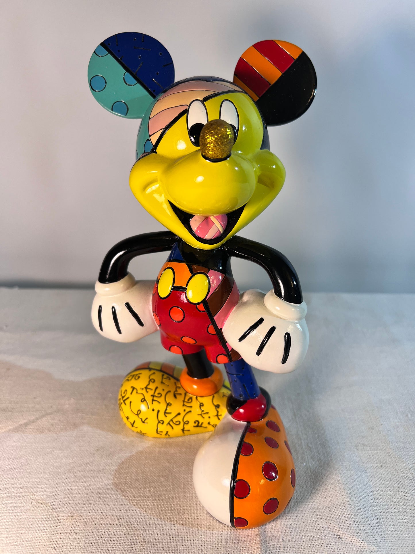 Mickey Mouse- 8” figurine- Britto-2010 - Enesco -Disney- original box