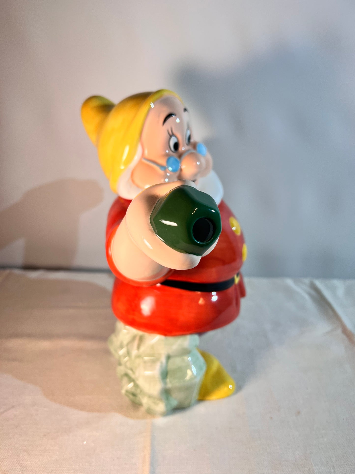 Doc - 9 1/2” teapot- Disney - Snow White- Treasure Craft