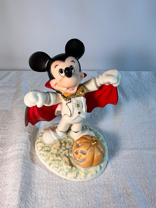 Mickey Mouse- Count Dracula Mickey 3.9” figurine - Lennox- Disney