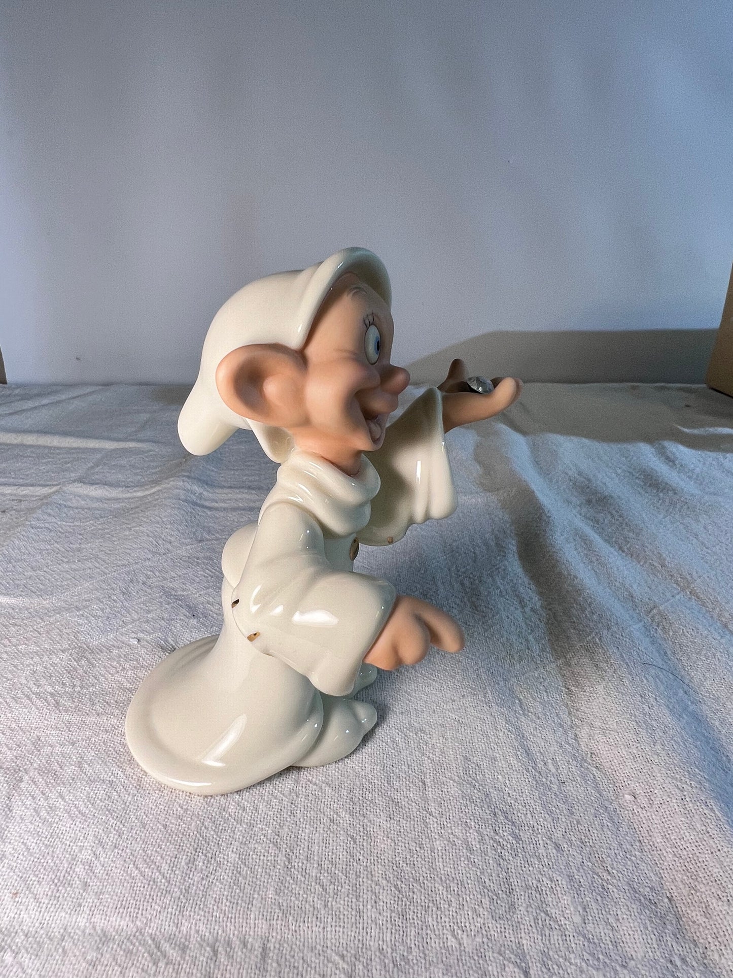 Dopey’s Delight- Disney- Showcase Collection- Lennox