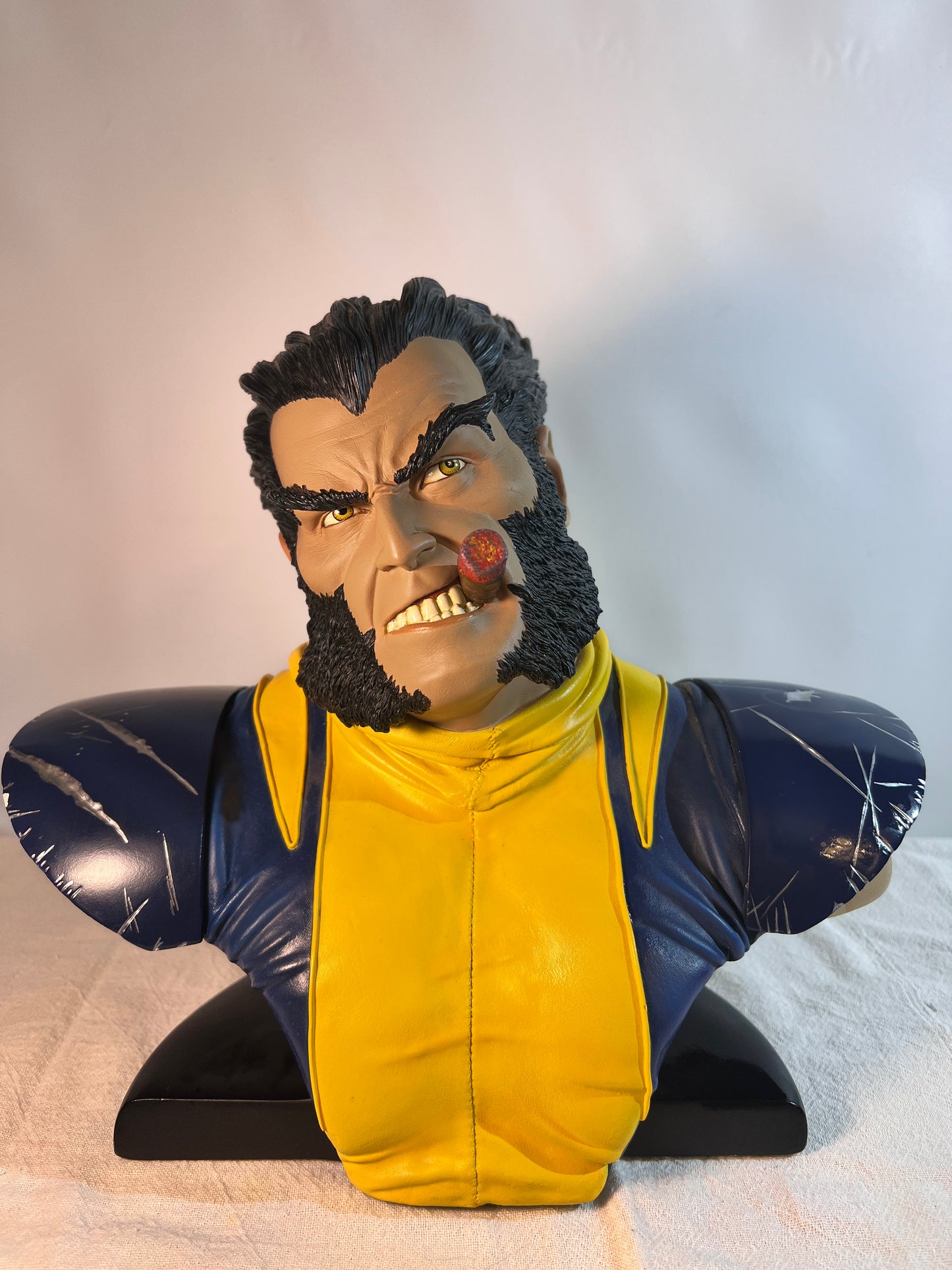 Wolverine- 10” Legendary Scale Bust- SideShow Collectibles- Marvel -#159/500