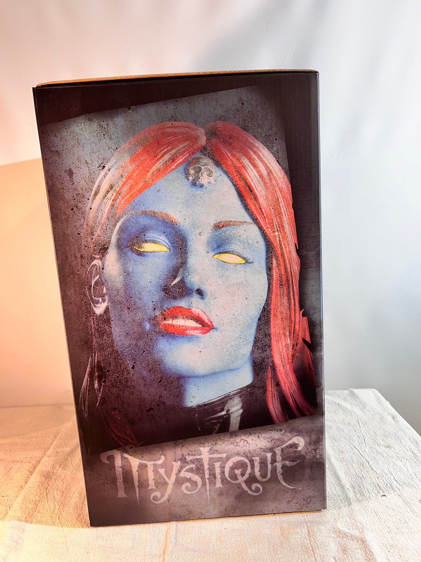 Mystique - 13” Legendary Scale Bust- SideShow - Marvel - #134/500