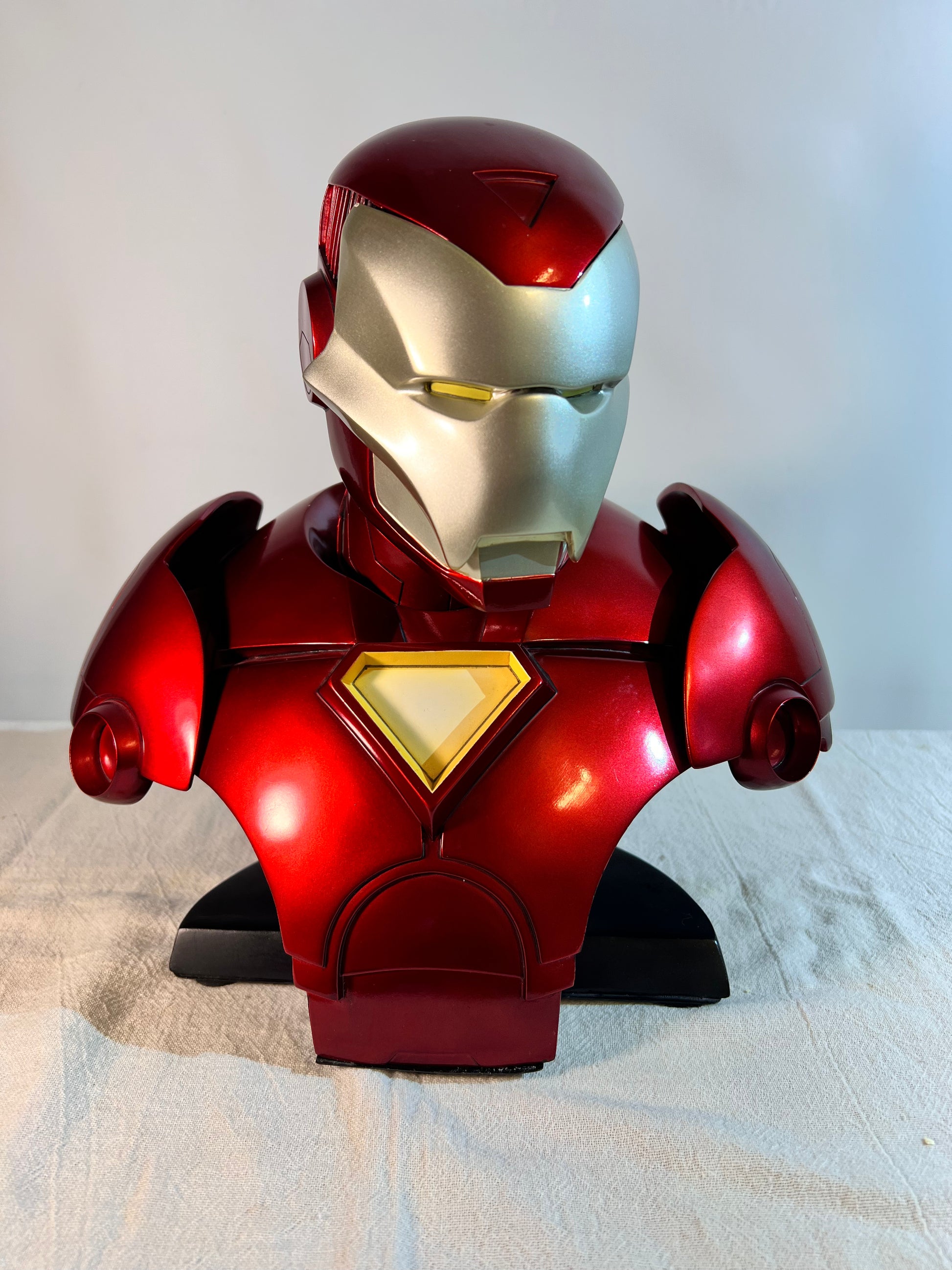 helmet iron man 2 toy Iron Man - 10 1/2” Legendary Scale Bust - SideShow - #92/550