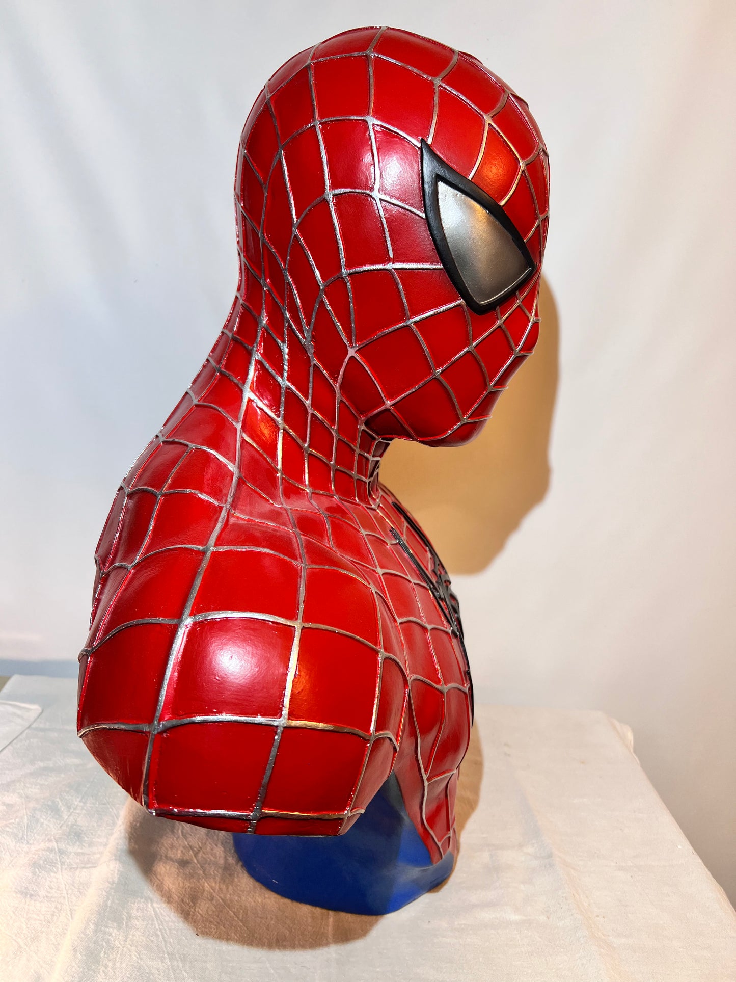 Spider-Man - 22” Bust - Hollow Plastic Resin - Red suit -silver webbing- Black spider- blue base