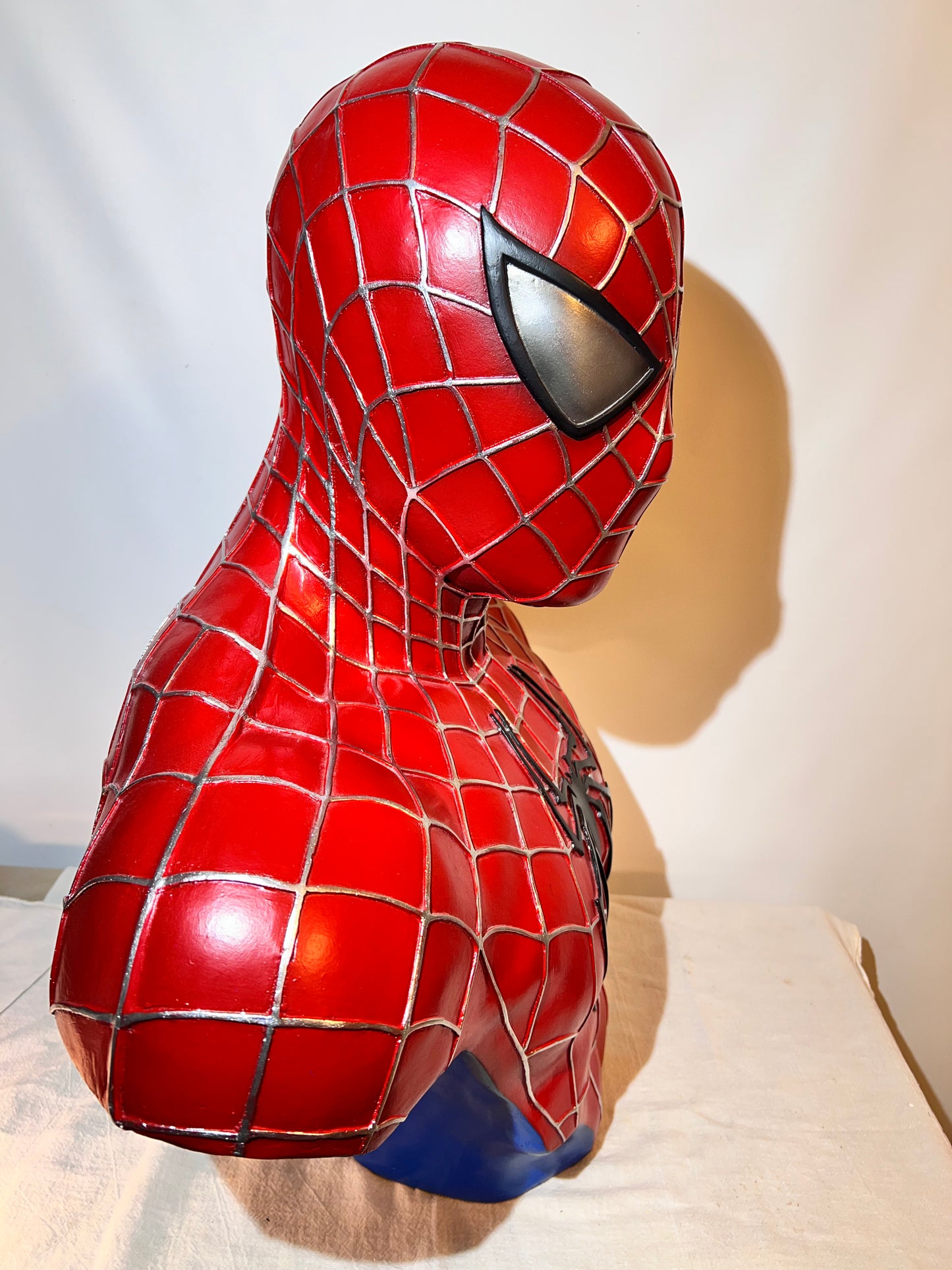 Spider-Man - 22” Bust - Hollow Plastic Resin - Red suit -silver webbing- Black spider- blue base