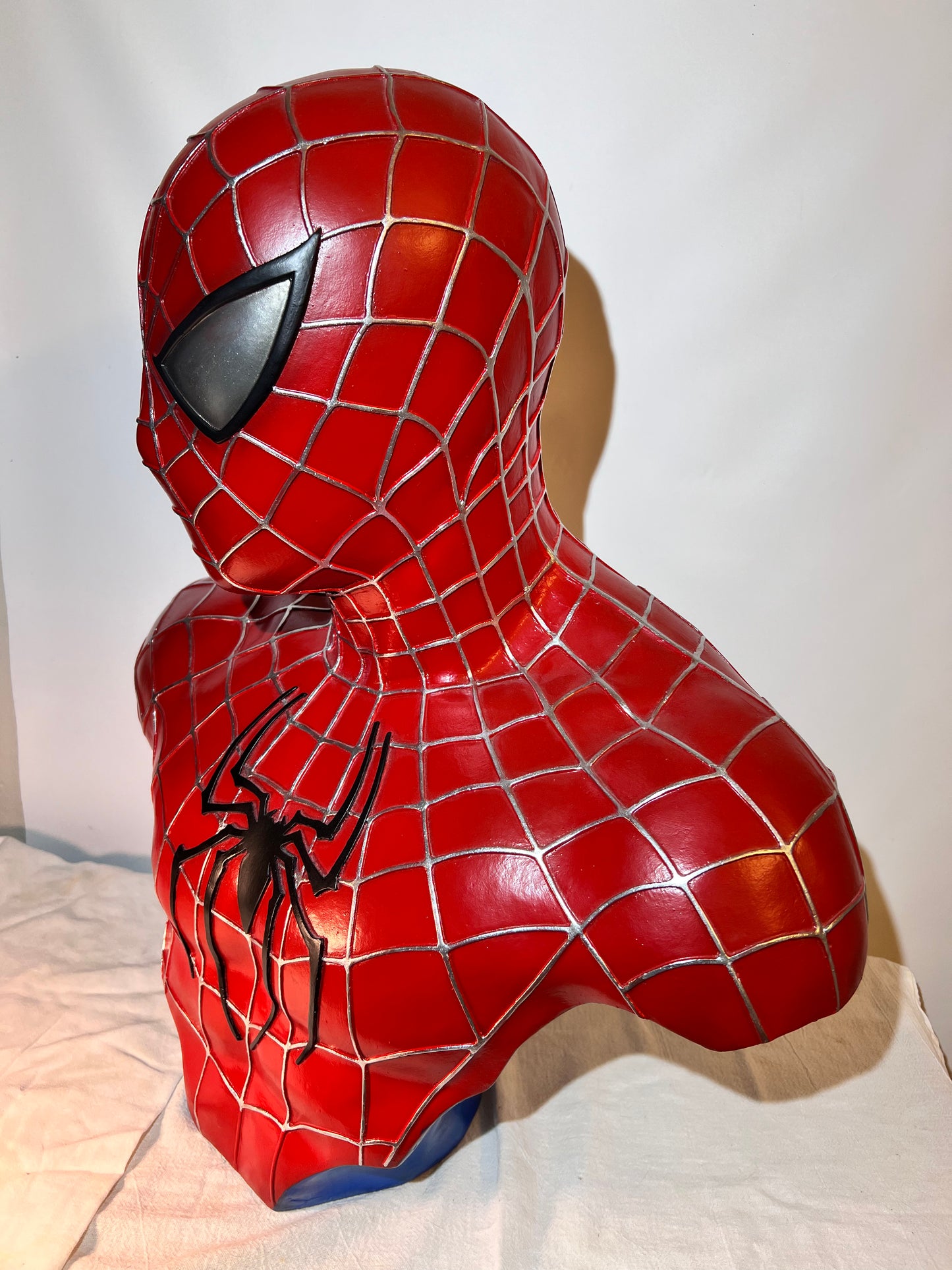 Spider-Man - 22” Bust - Hollow Plastic Resin - Red suit -silver webbing- Black spider- blue base