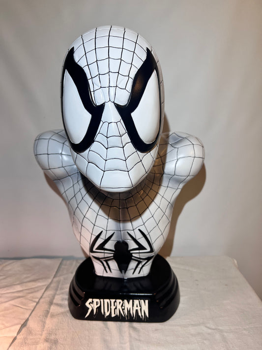 Spider Man- 21.5” Bust- light Gray Suit - white eyes- Black spider and base - white Spider Man logo plaque