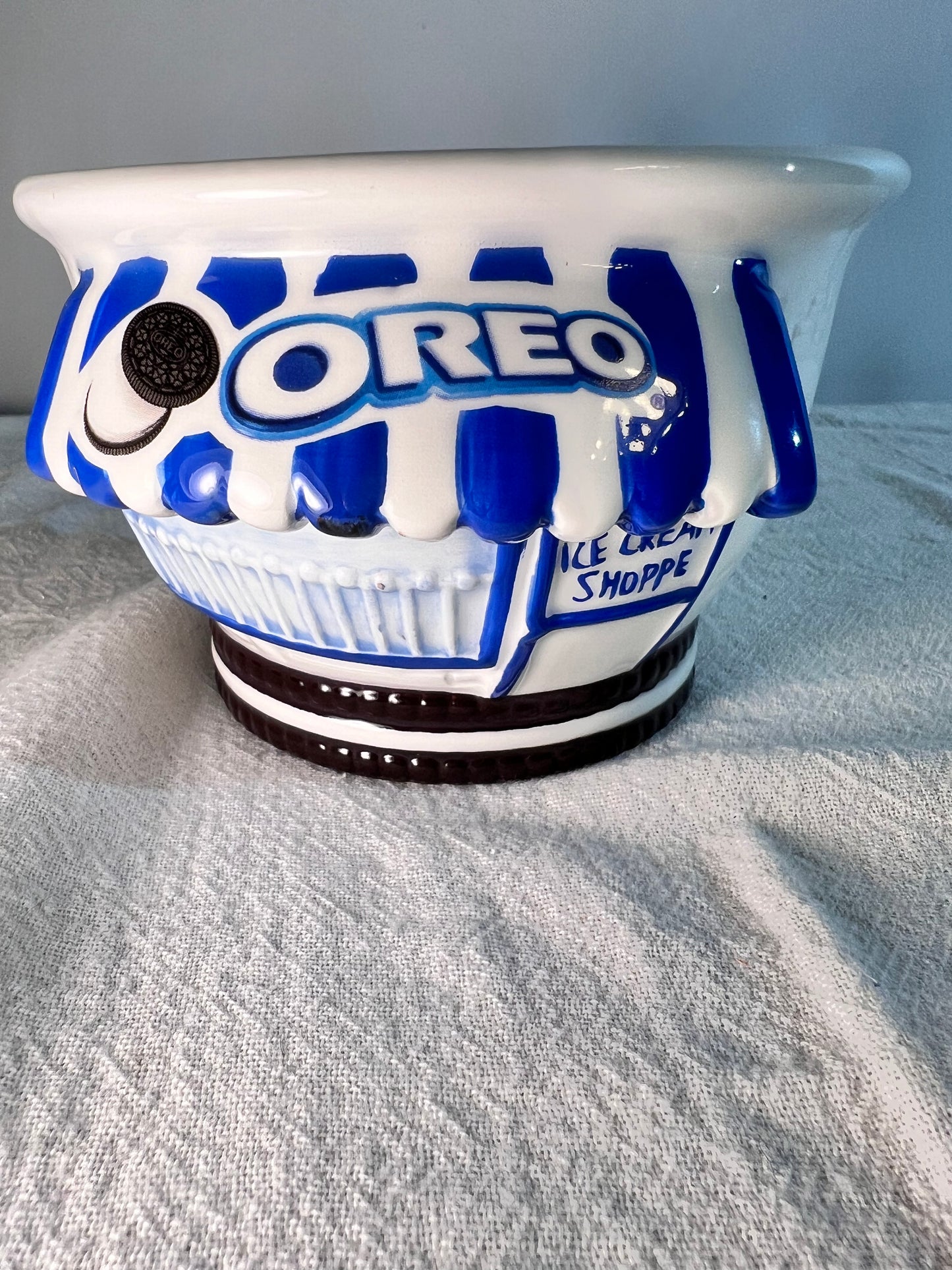Oreo - 3.5” Bowl - Houston Harvest- Kraft Foods - ice cream Shoppe