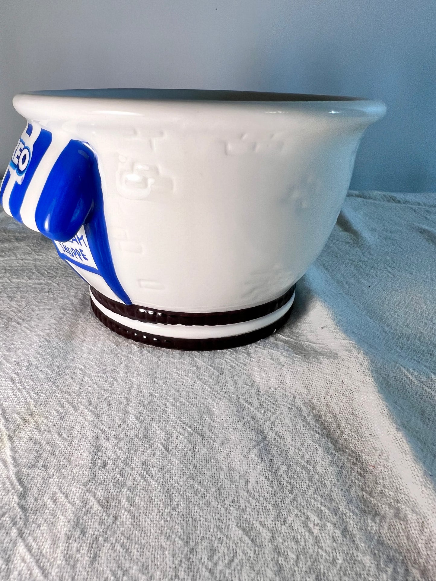 Oreo - 3.5” Bowl - Houston Harvest- Kraft Foods - ice cream Shoppe
