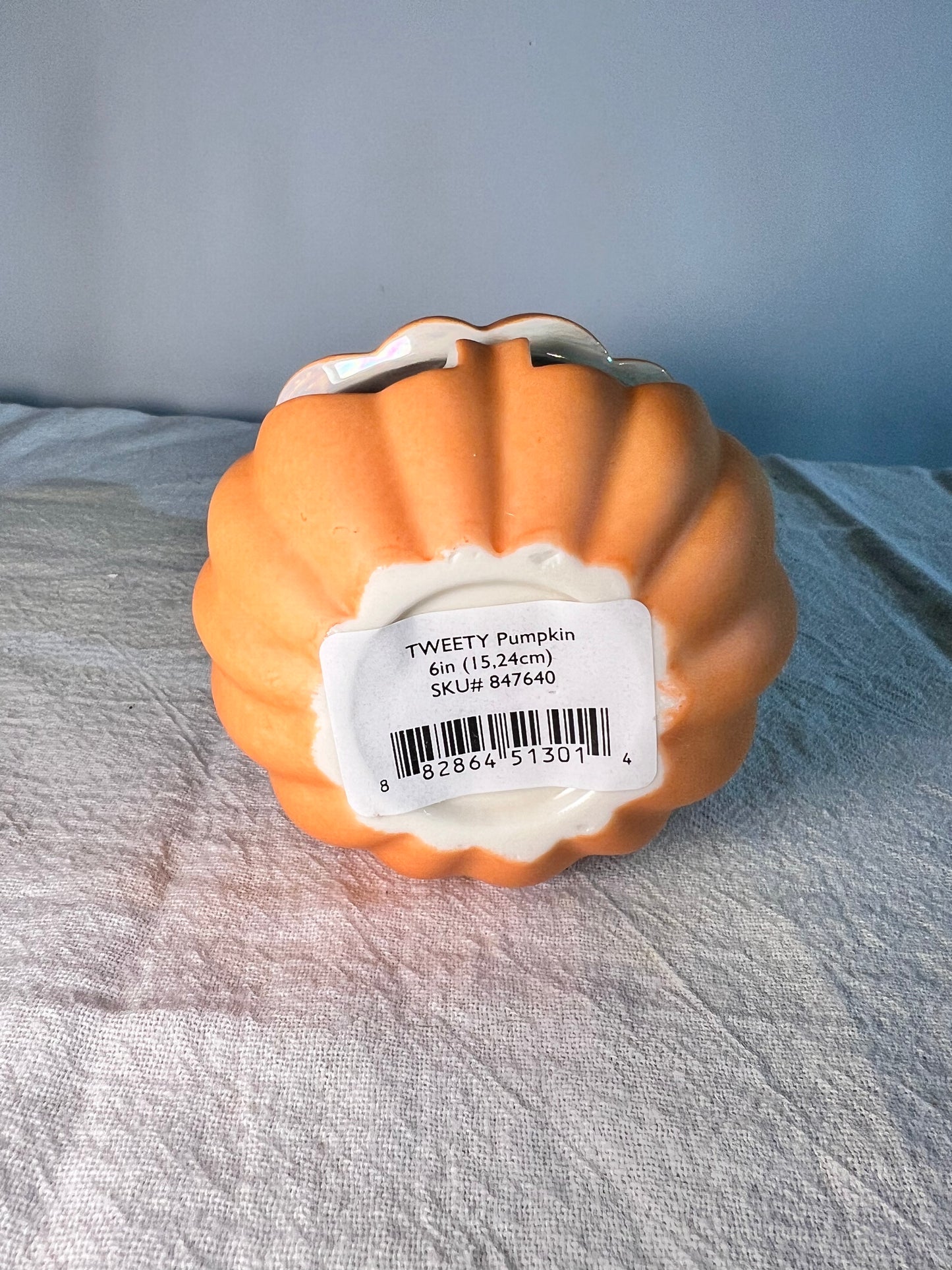 Tweety Bird- 6” Lennox - tweety Pumpkin- sku # 847640 - with box -Warner Brothers- Looney Tunes