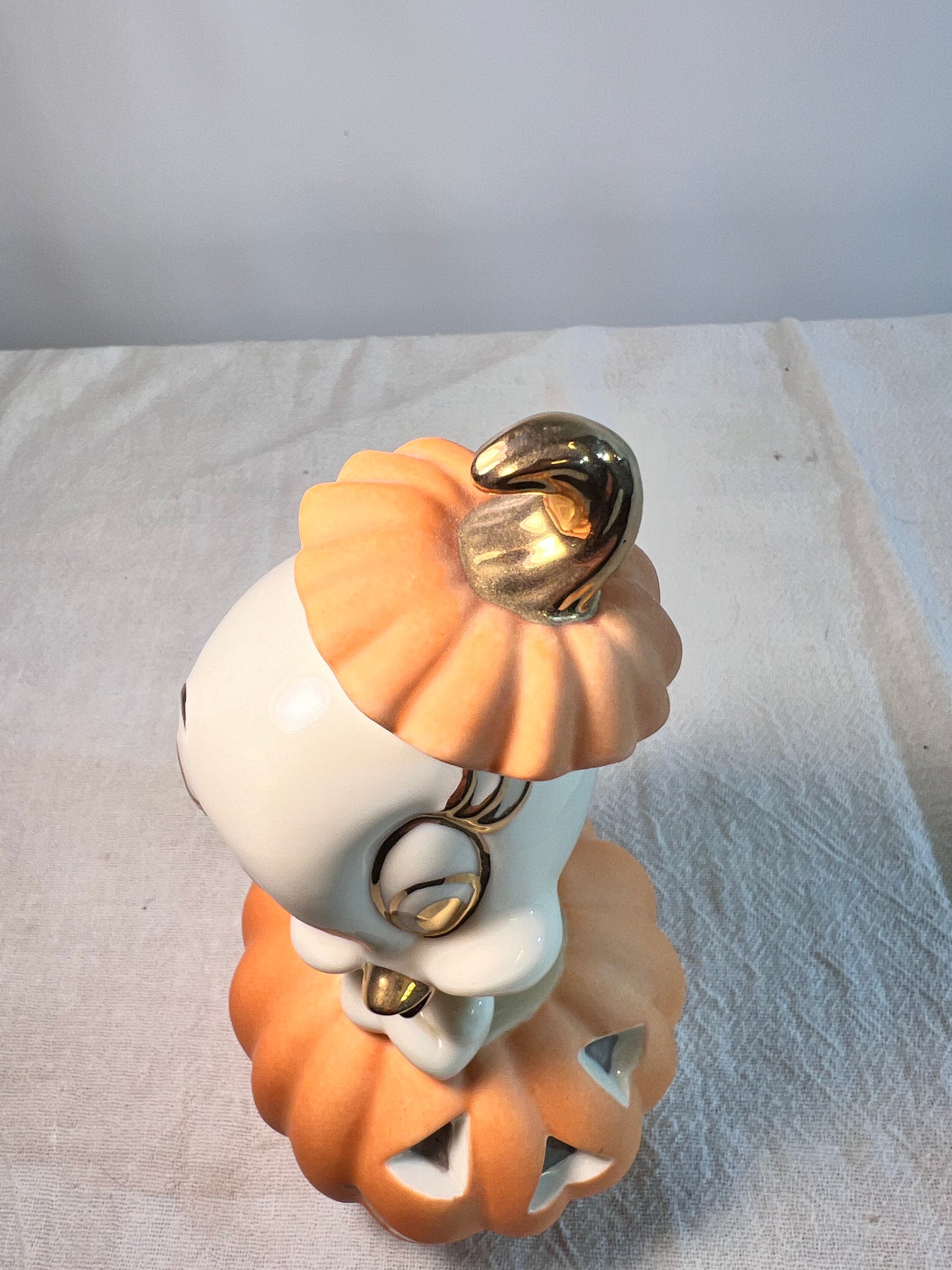 Tweety Bird- 6” Lennox - tweety Pumpkin- sku # 847640 - with box -Warner Brothers- Looney Tunes